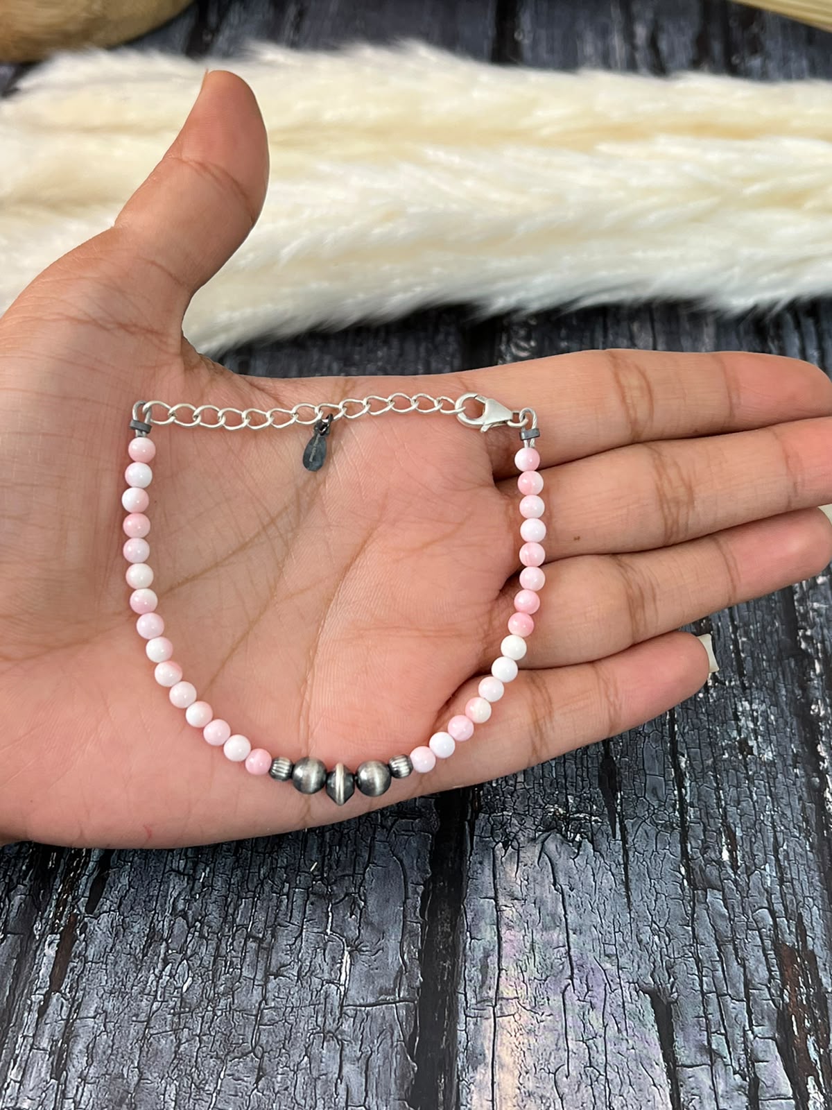 Handmade Sterling Silver Queen Pink Conch Collection: Beaded Chain Bracelet Signed Nizhoni (9)