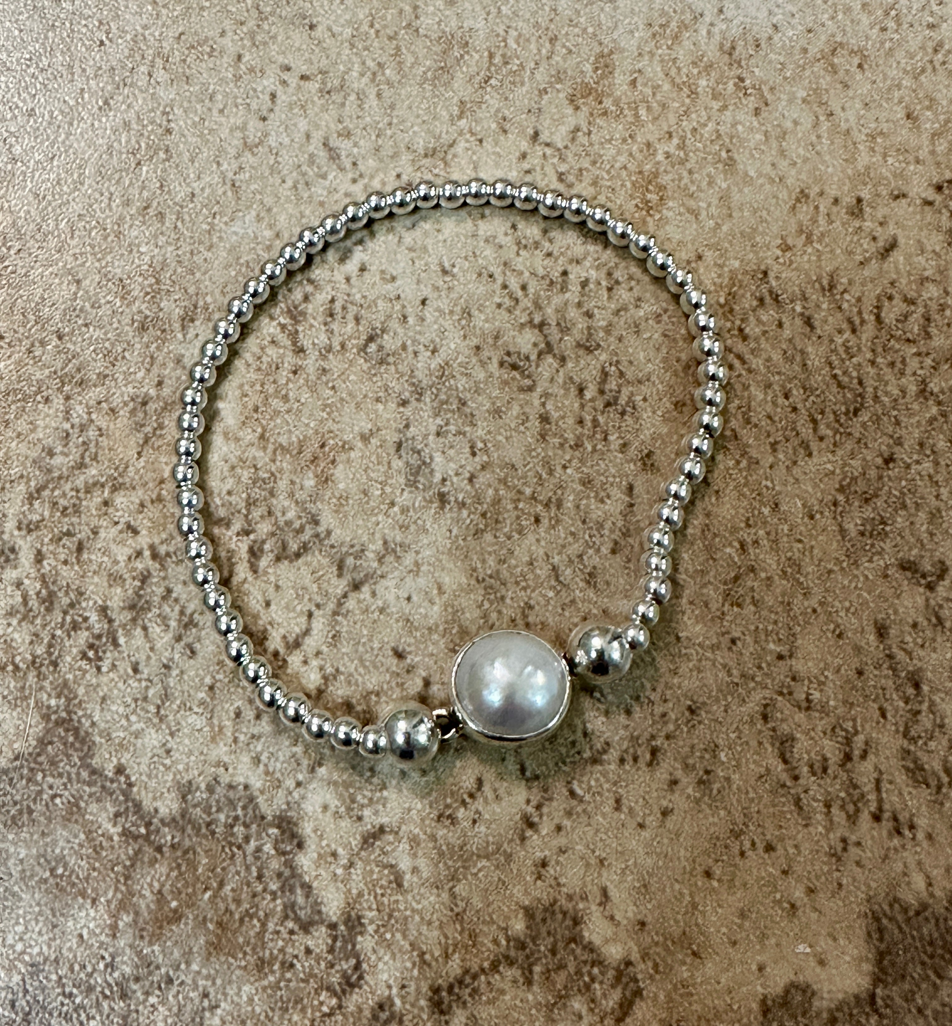Beaded Stretch Bracelet w/ Pearl Center