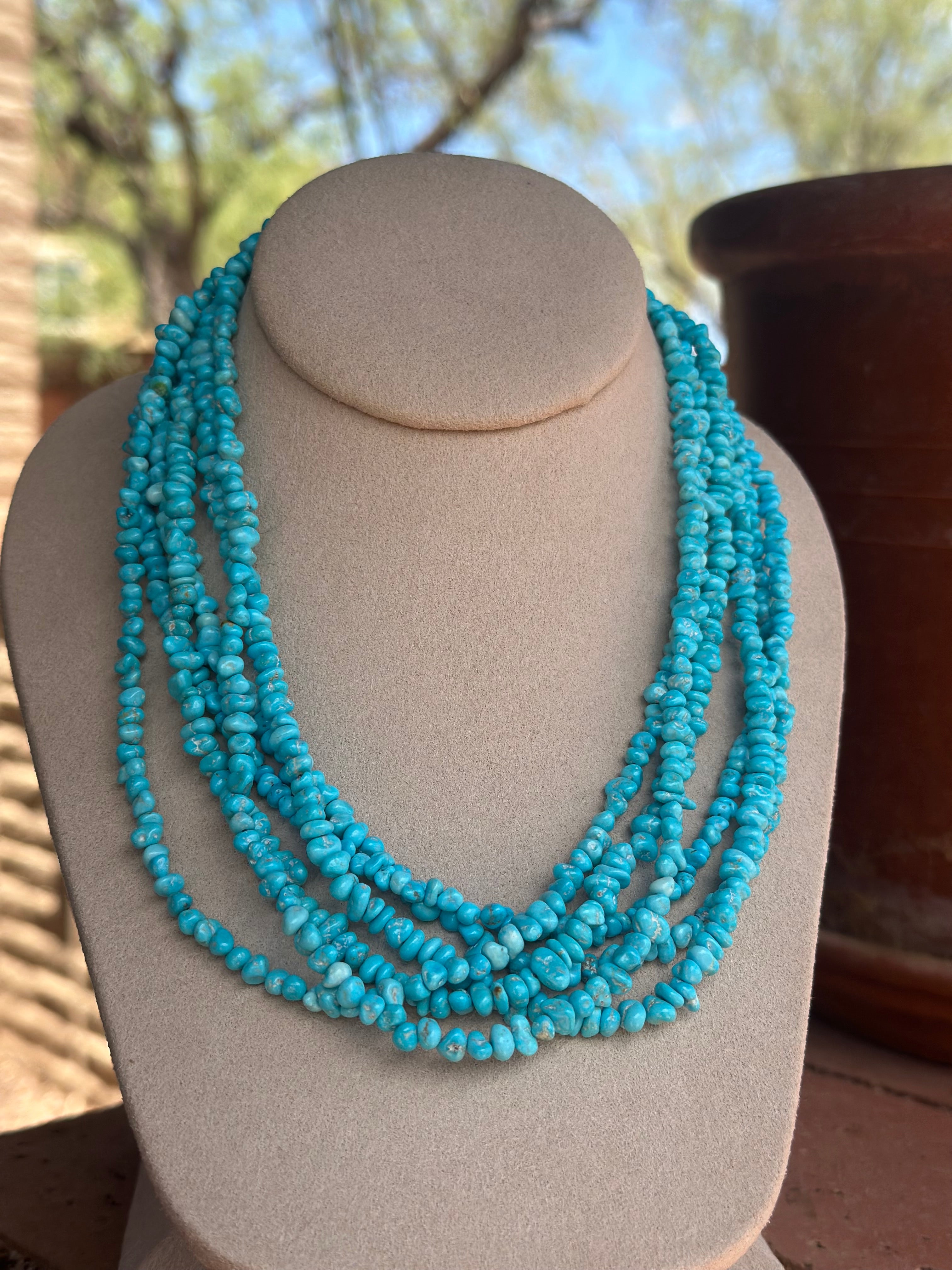 Handcrafted Kingman Turquoise Beaded Necklace