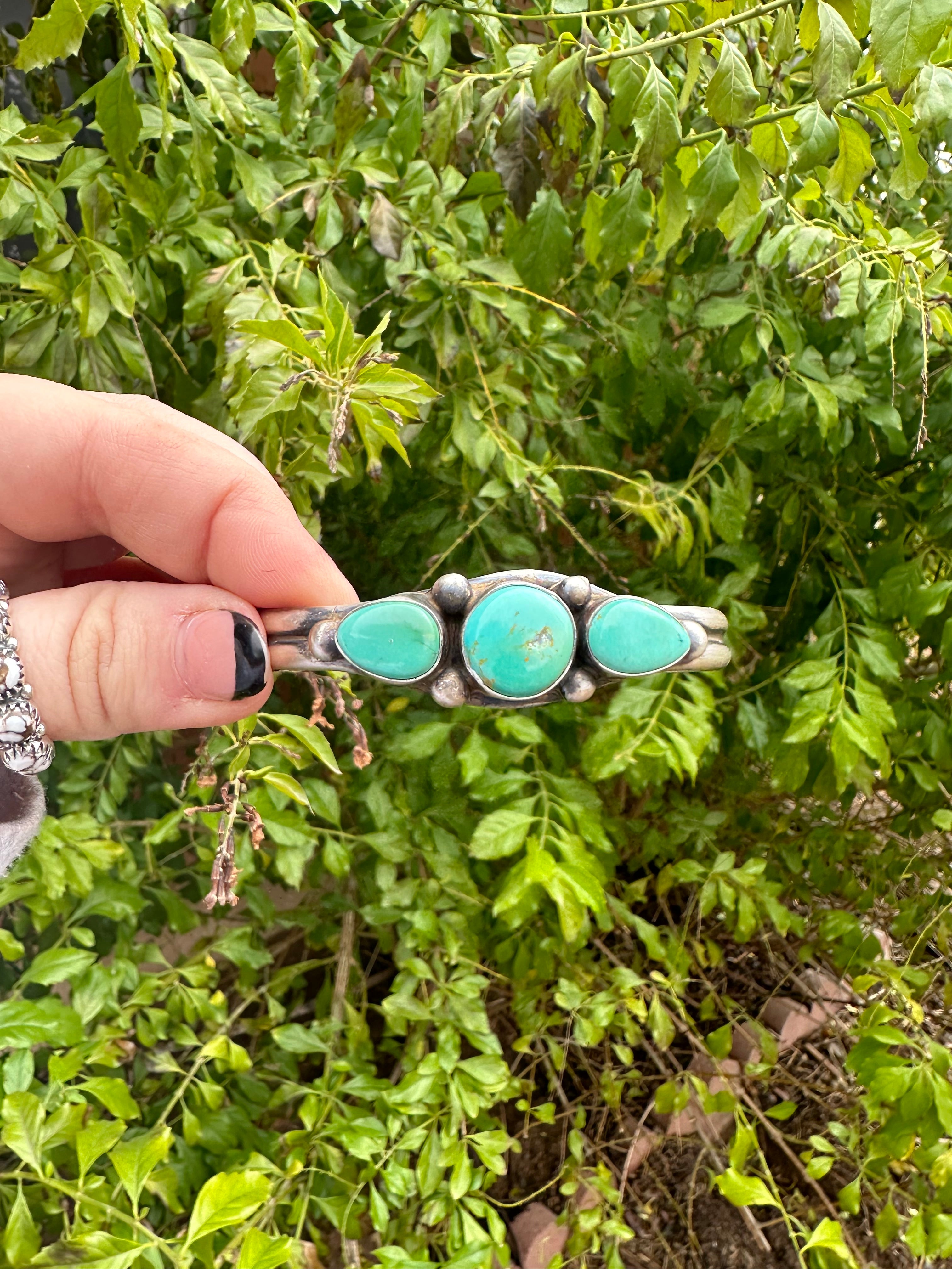 Beautiful Kathleen Livingston Navajo Sterling Turquoise Bracelet Cuff Signed /