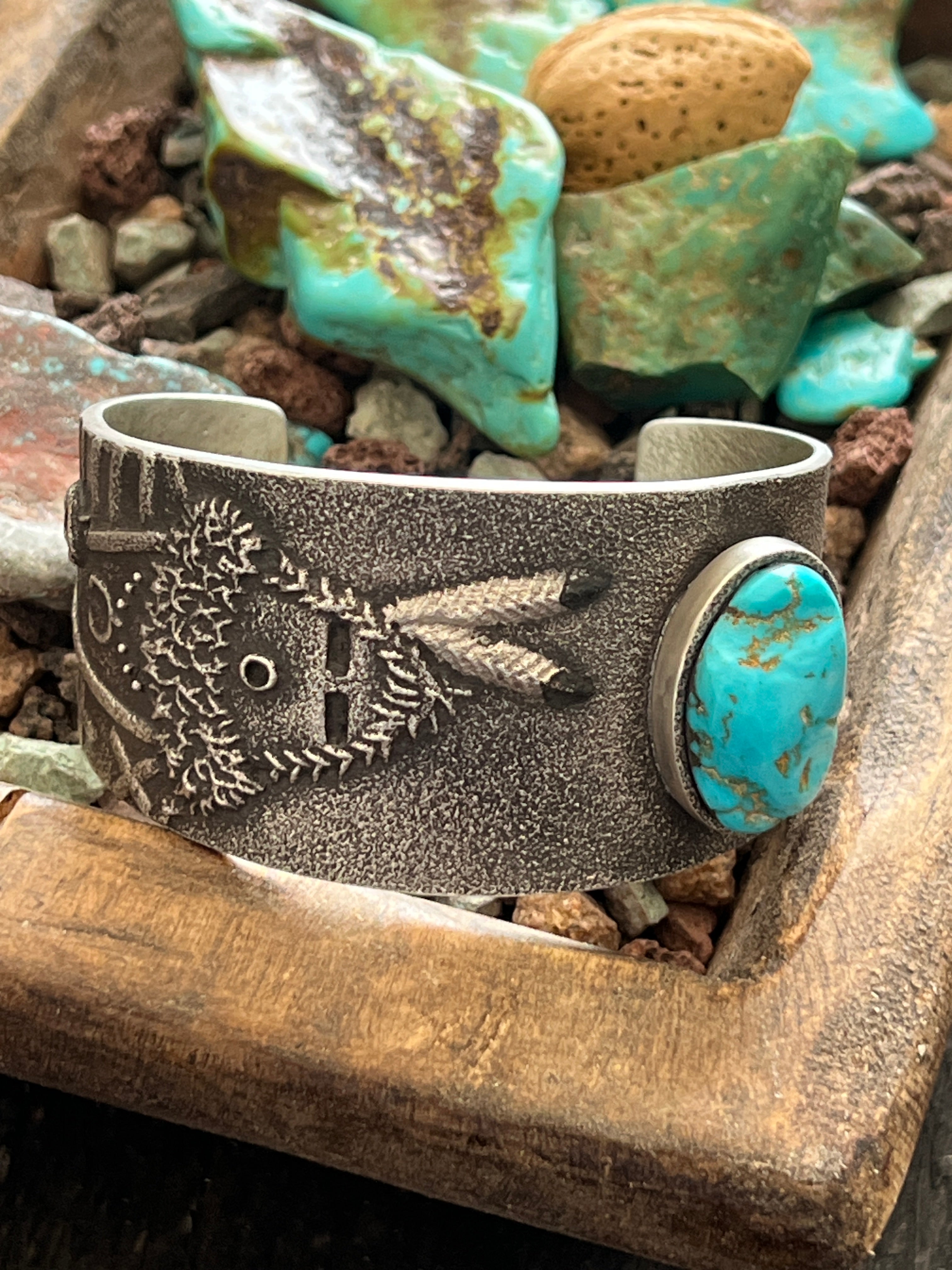 Navajo Tufa Cast Sterling Mudhead Cuff Bracelet with Kingman Turquoise by Lee Begay