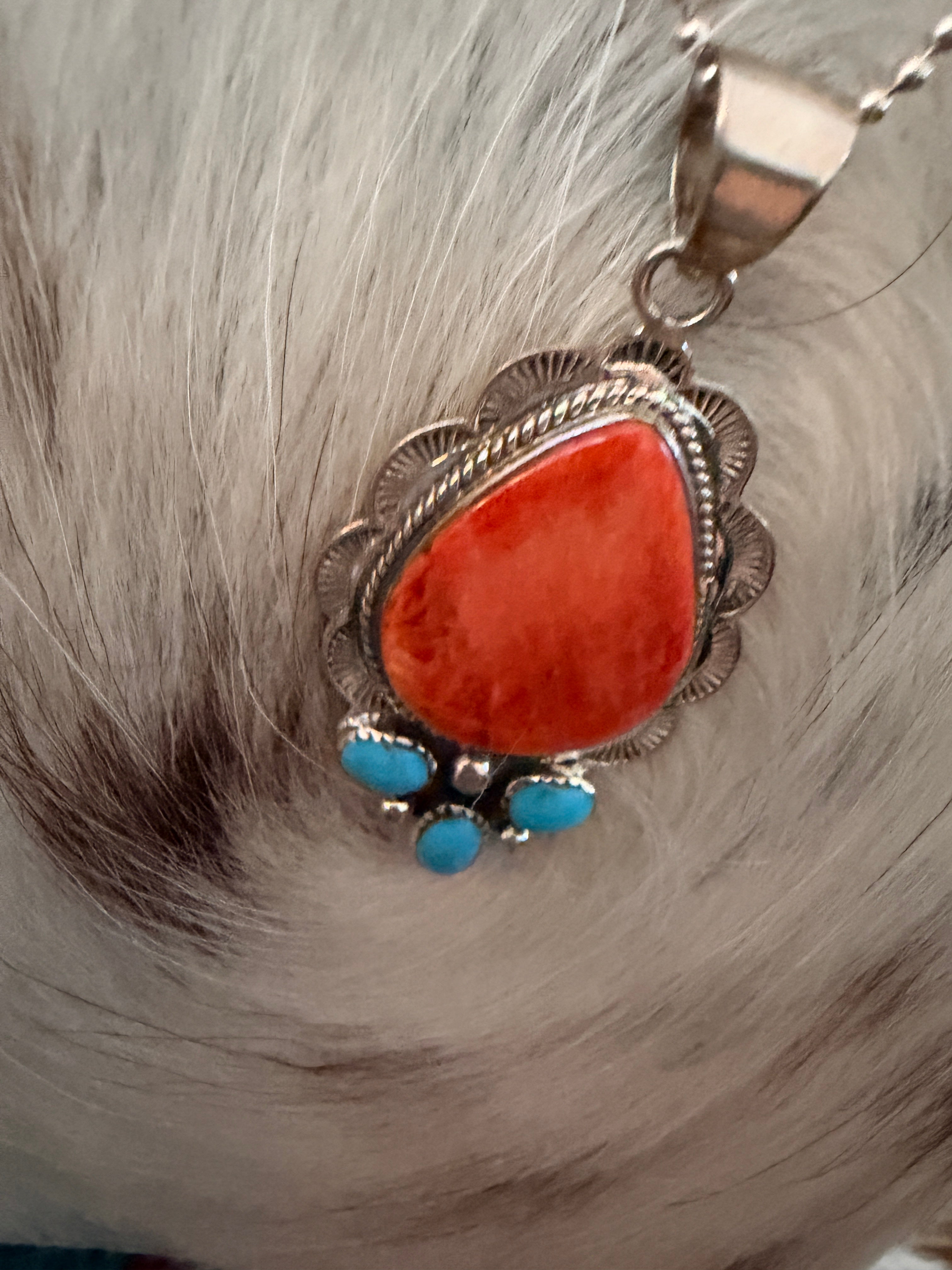 Old Pawn Handcrafted Spiny Oyster & Turquoise Necklace