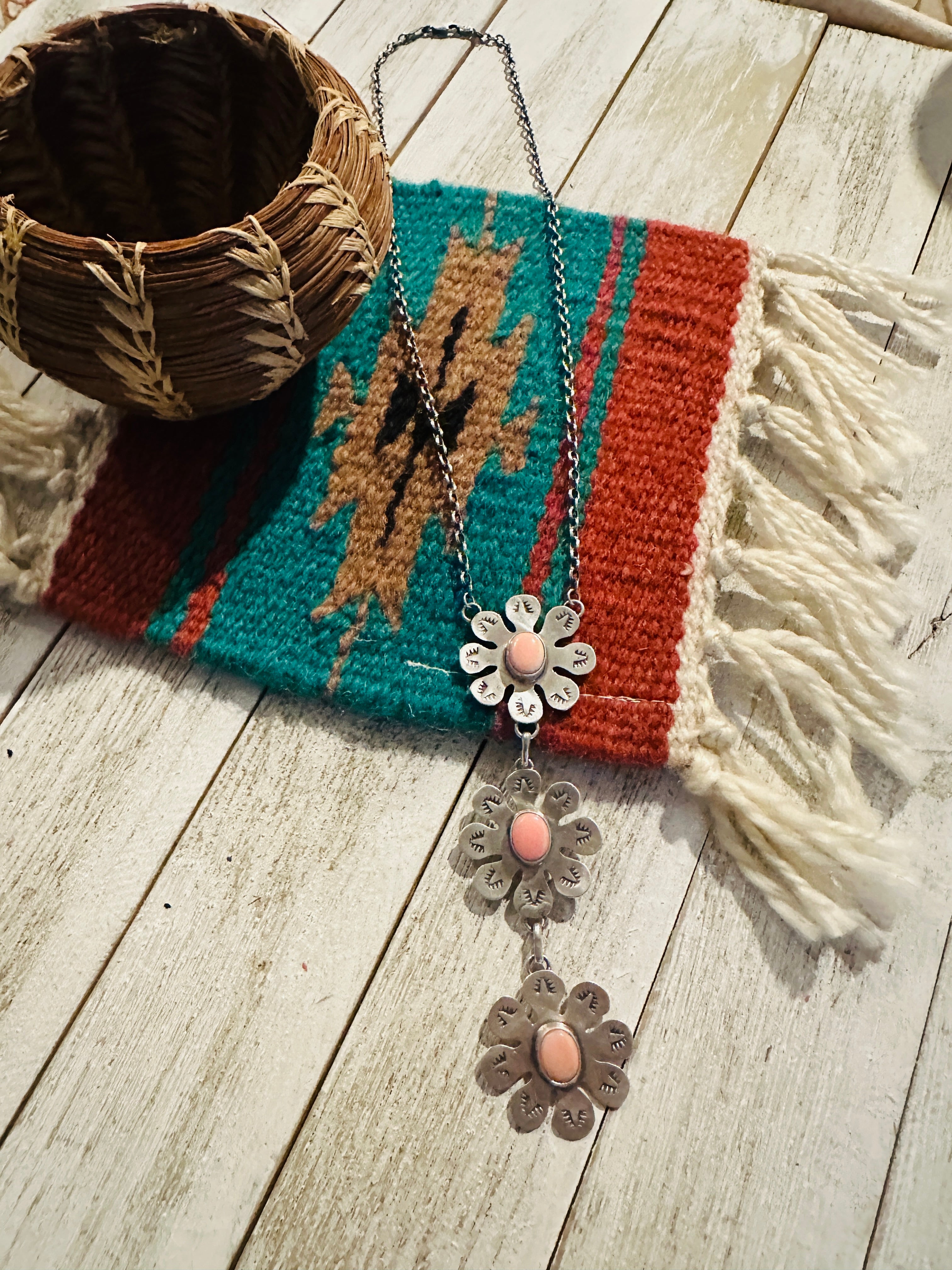 Handcrafted Sterling Silver & Queen Pink Conch Shell Flower Lariat Necklace