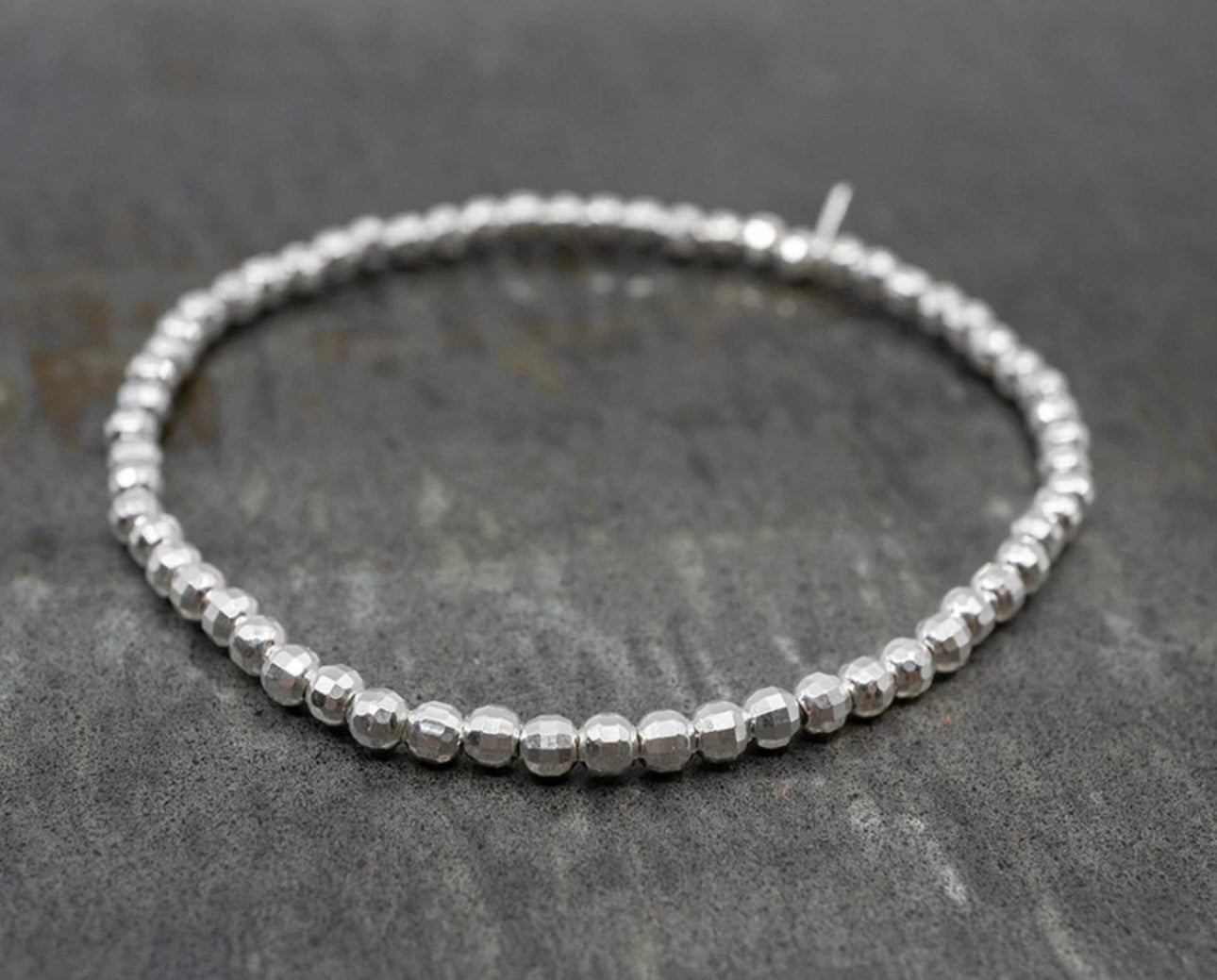 Faceted Beads Stretch Bracelet