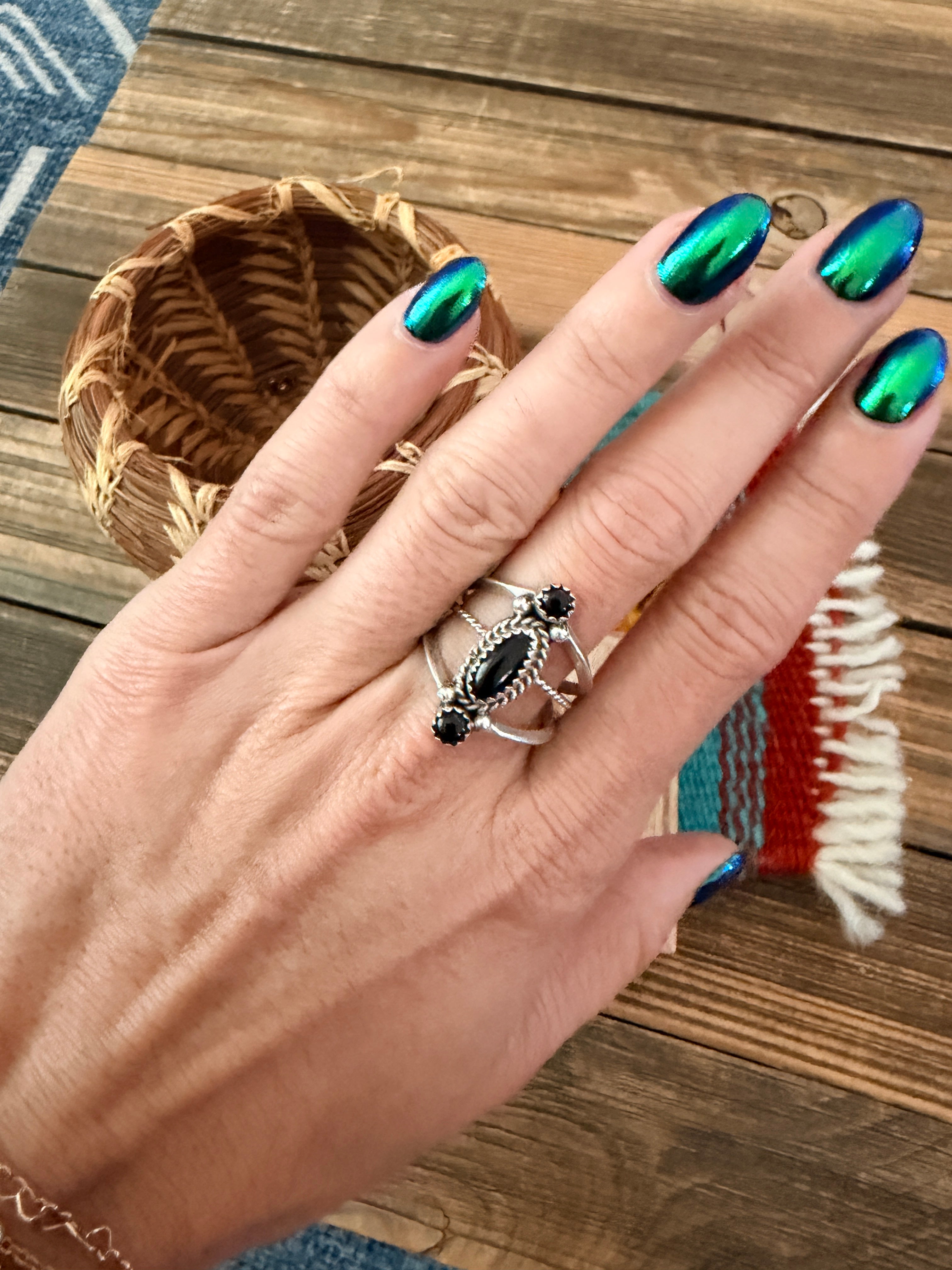 Old Pawn Handcrafted Onyx & Sterling Silver Ring Size 8.5