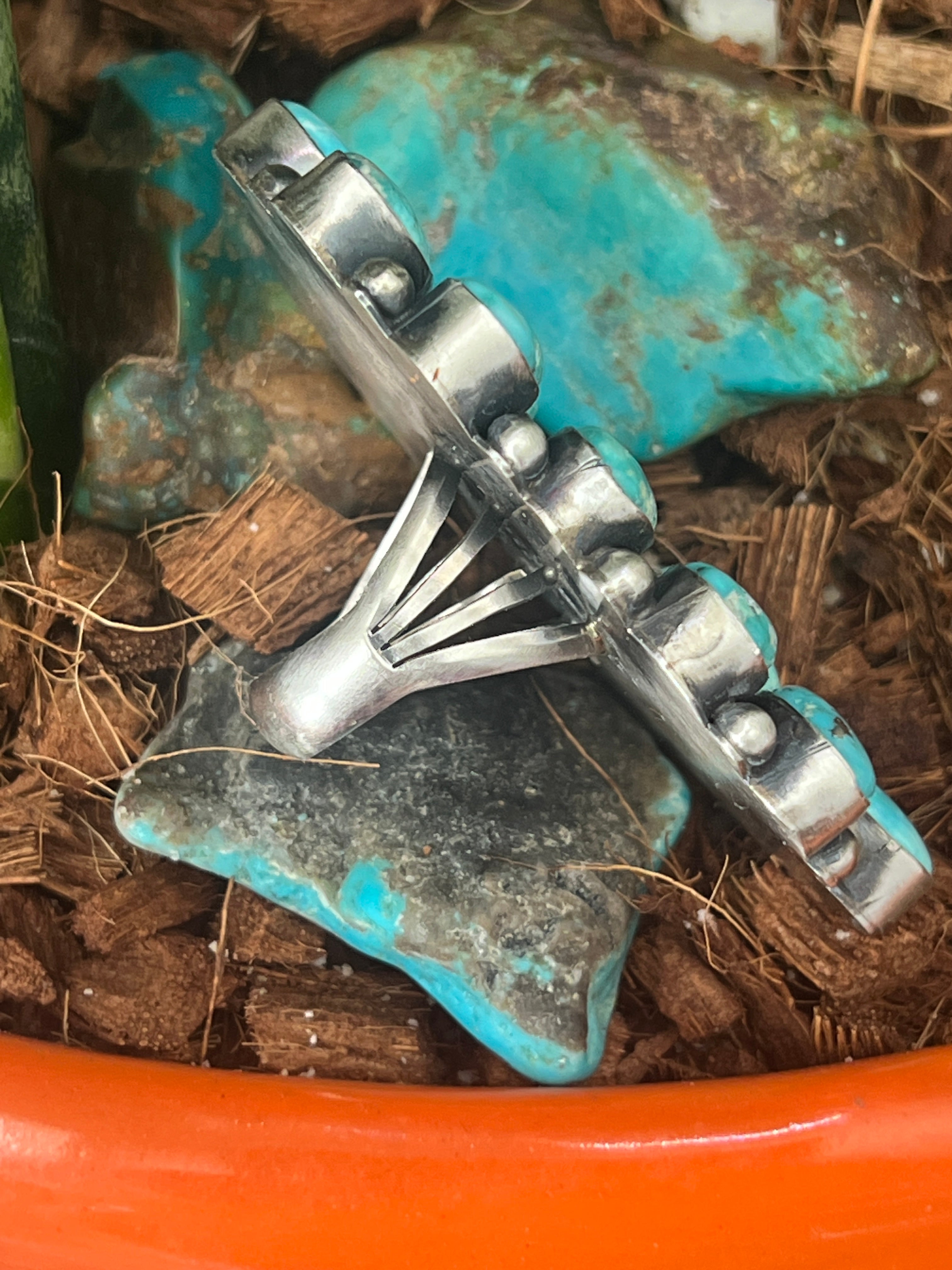 Handcrafted Paul Livingston Sterling Silver and Campitos Turquoise Cluster Ring, Size 7