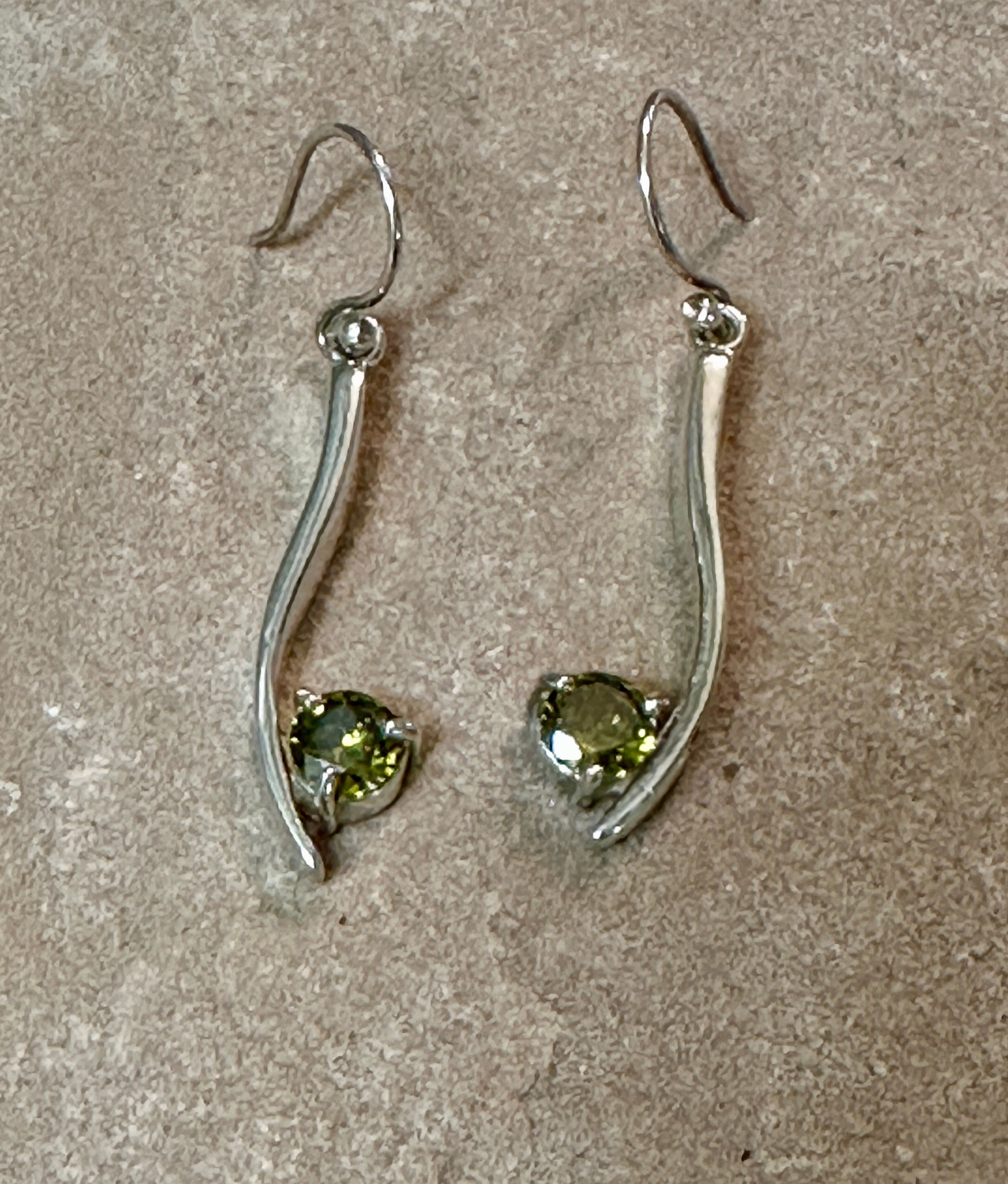 Arc Earrings w/ Green Crystal