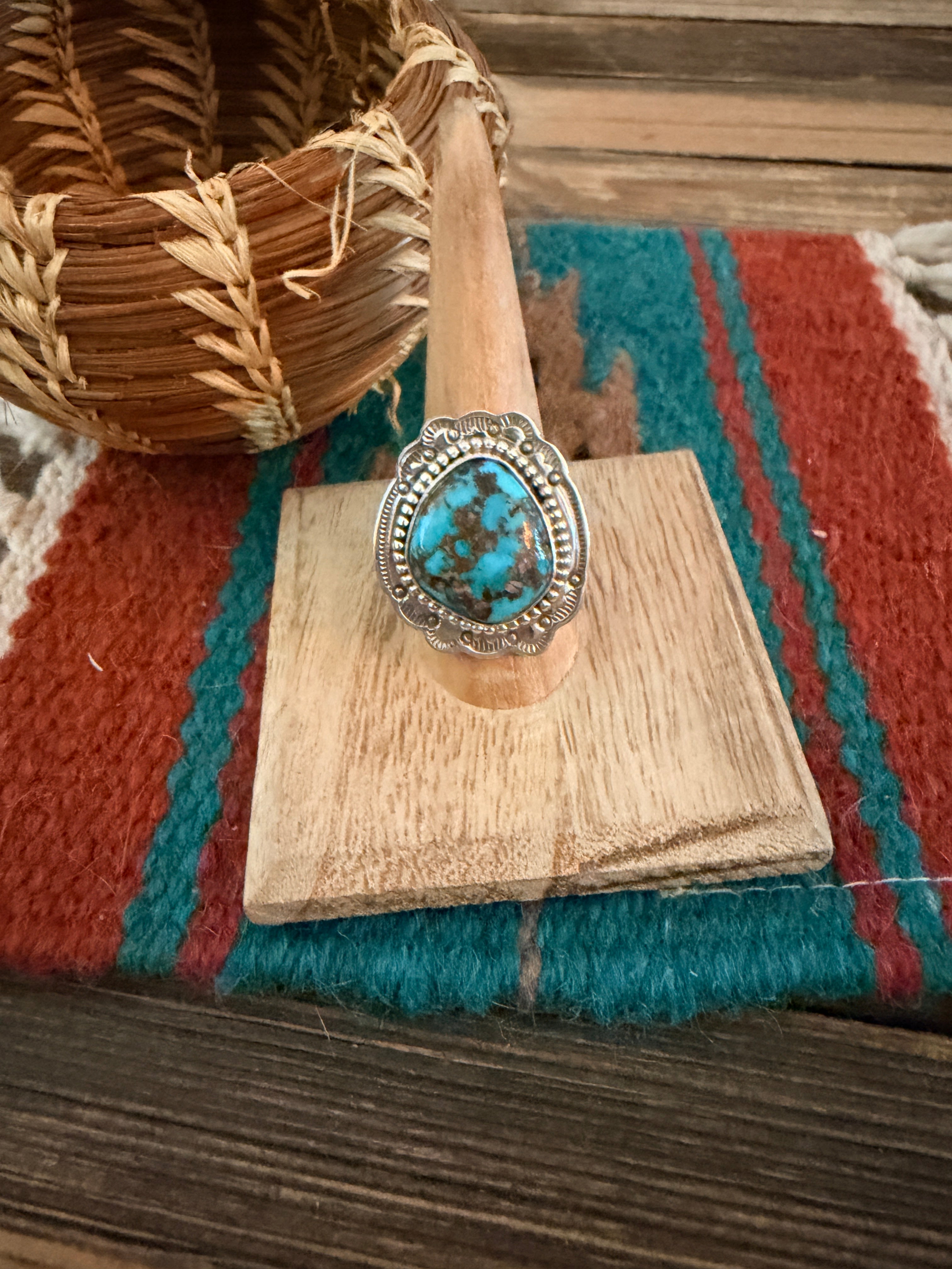 Old Pawn Handcrafted Turquoise & Sterling Silver Ring Size 8.5