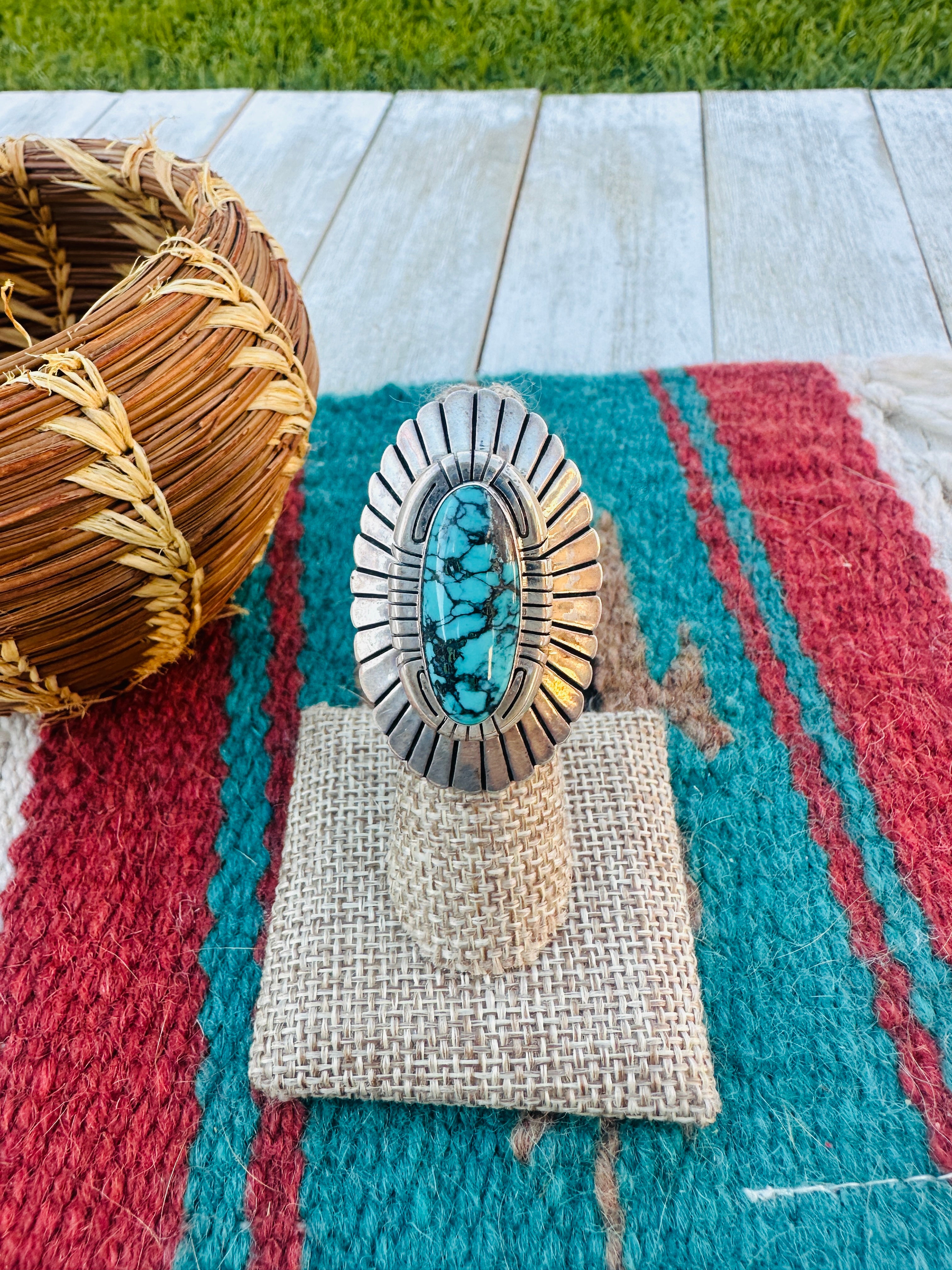 Old Pawn Handcrafted Turquoise & Sterling Silver Ring Size 6