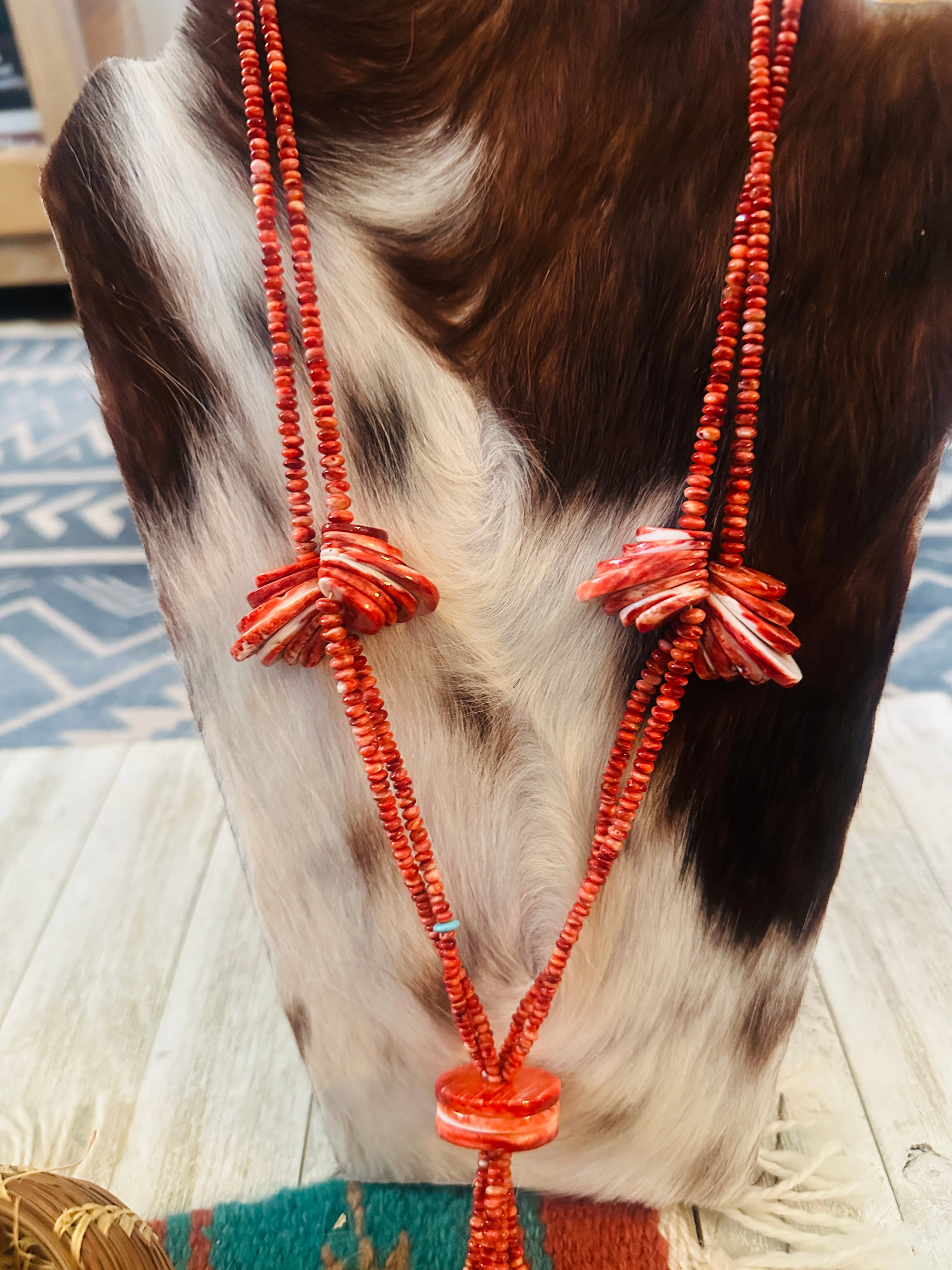 Handcrafted Spiny Oyster and Turquoise Beaded Jacla Necklace