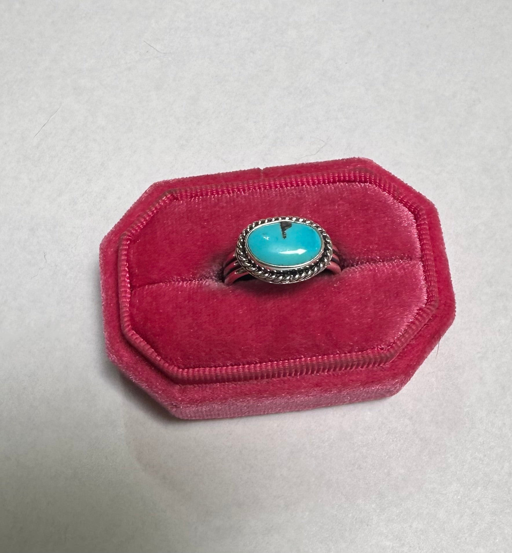 Sterling Silver & Turquoise Single Stone Ring Signed