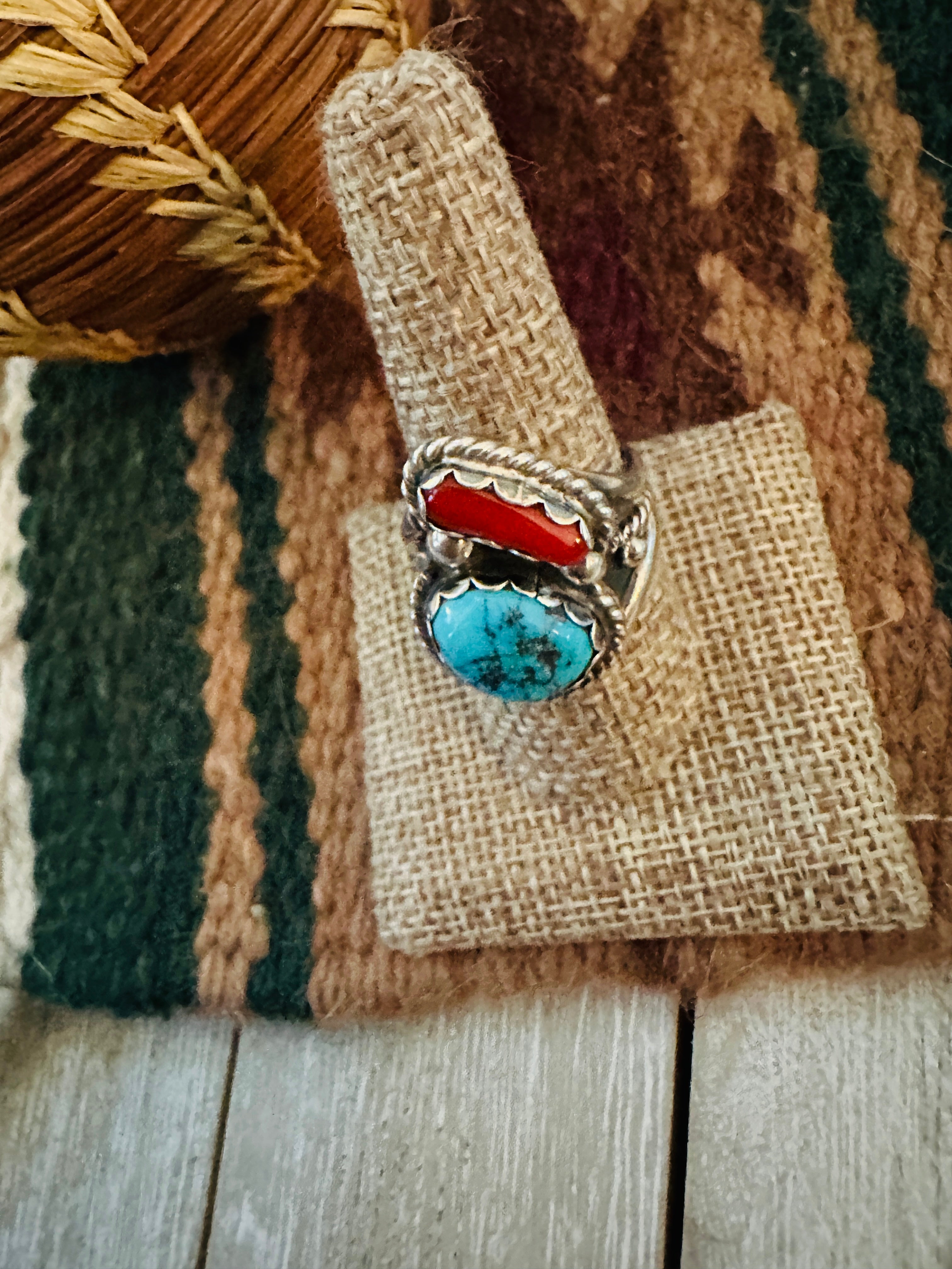 Old Pawn Handcrafted Turquoise, Coral & Sterling Silver Ring Size 9