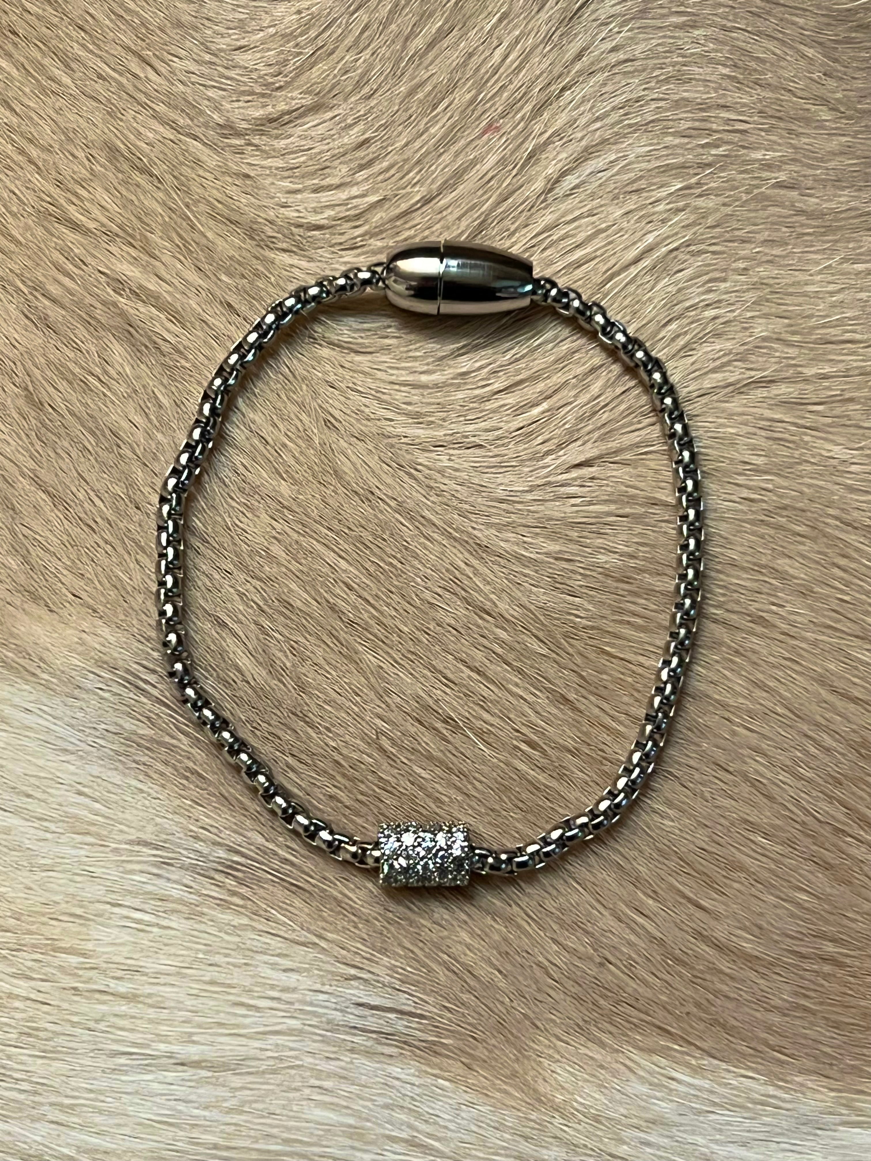 Silver Plated CZ Box Chain Bracelet With Magnetic Clasp