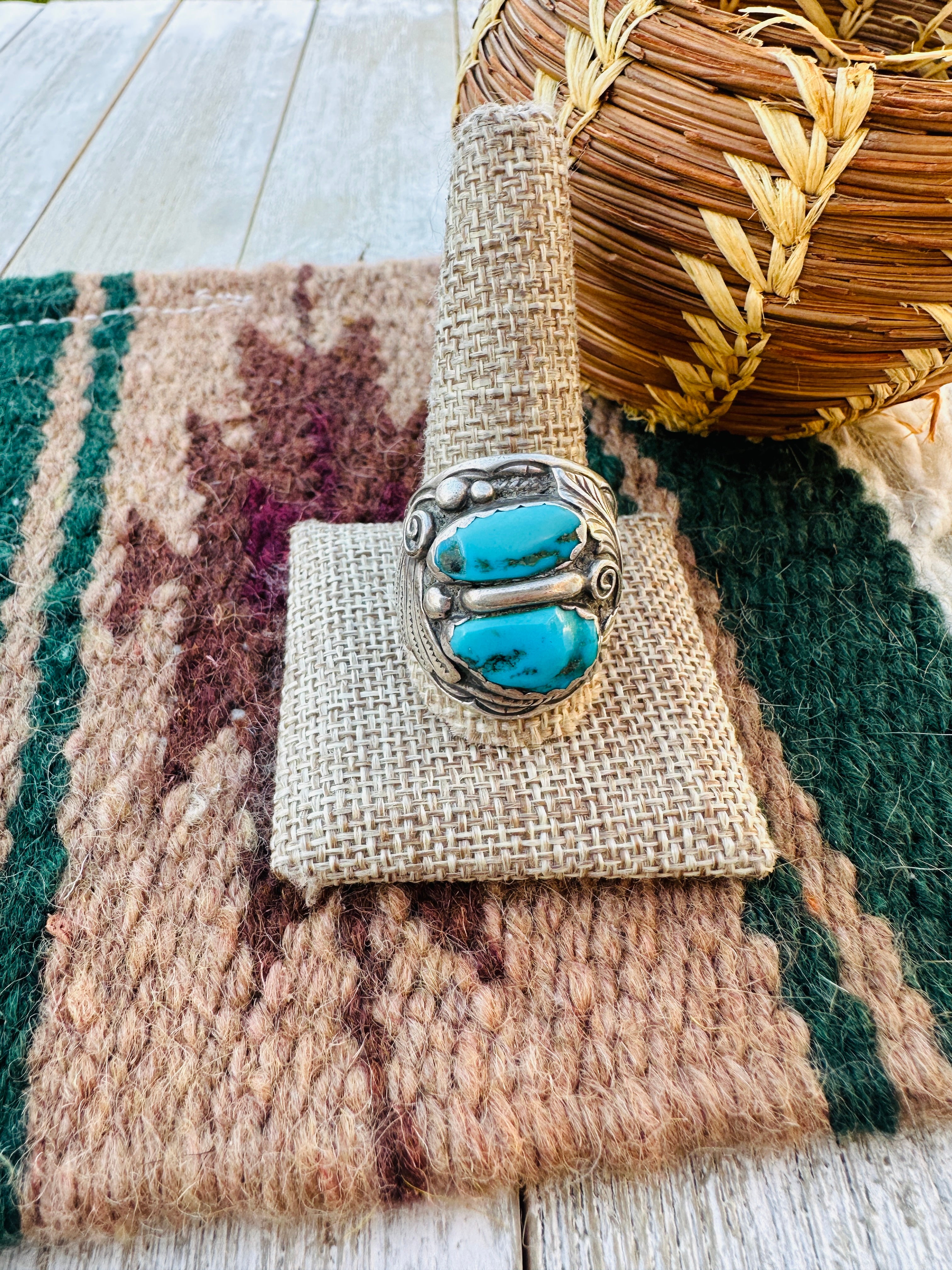 Old Pawn Handcrafted Turquoise & Sterling Silver Ring Size 12