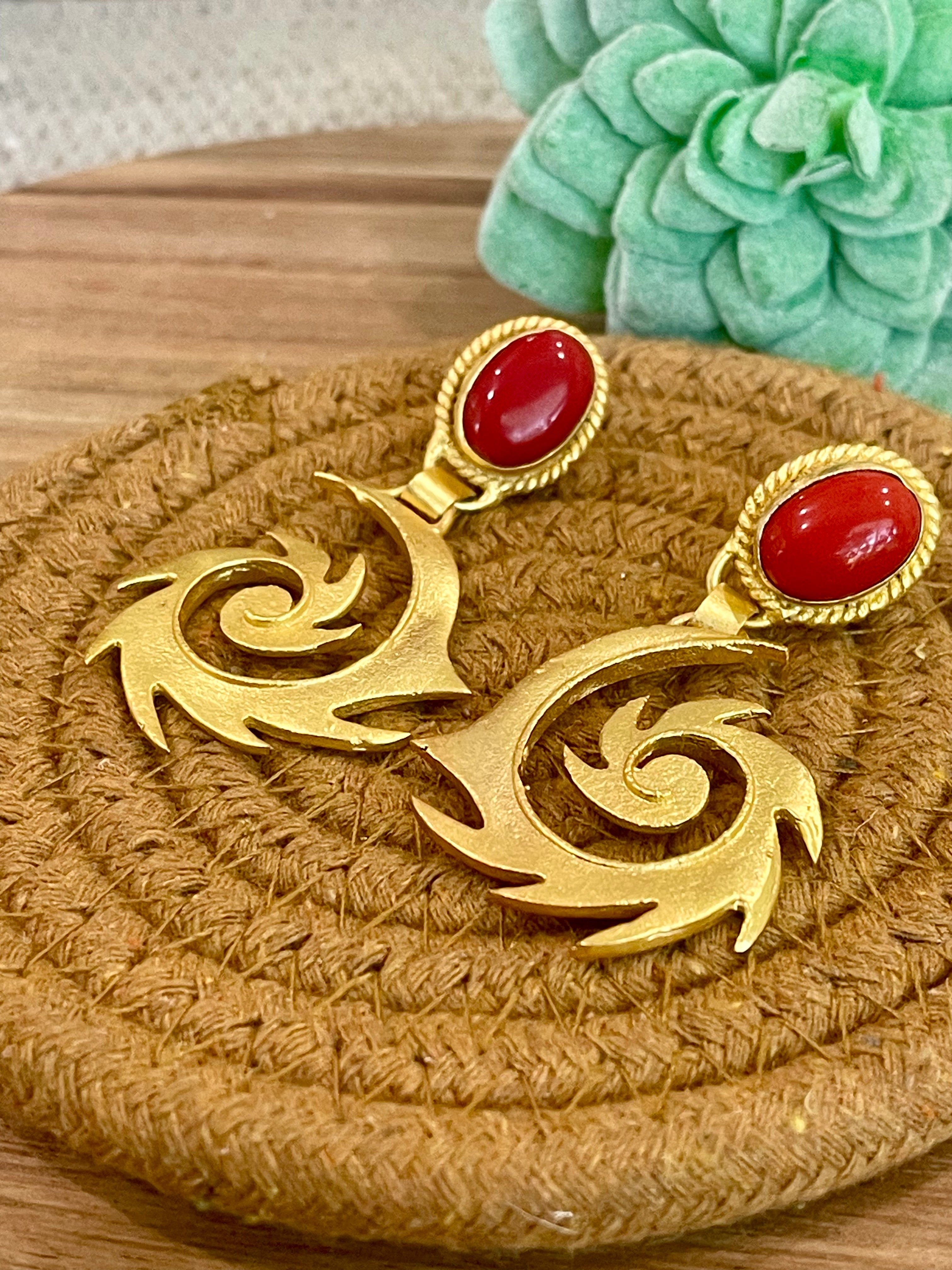 The Bijoux Vault Vintage Gold Plated Earrings