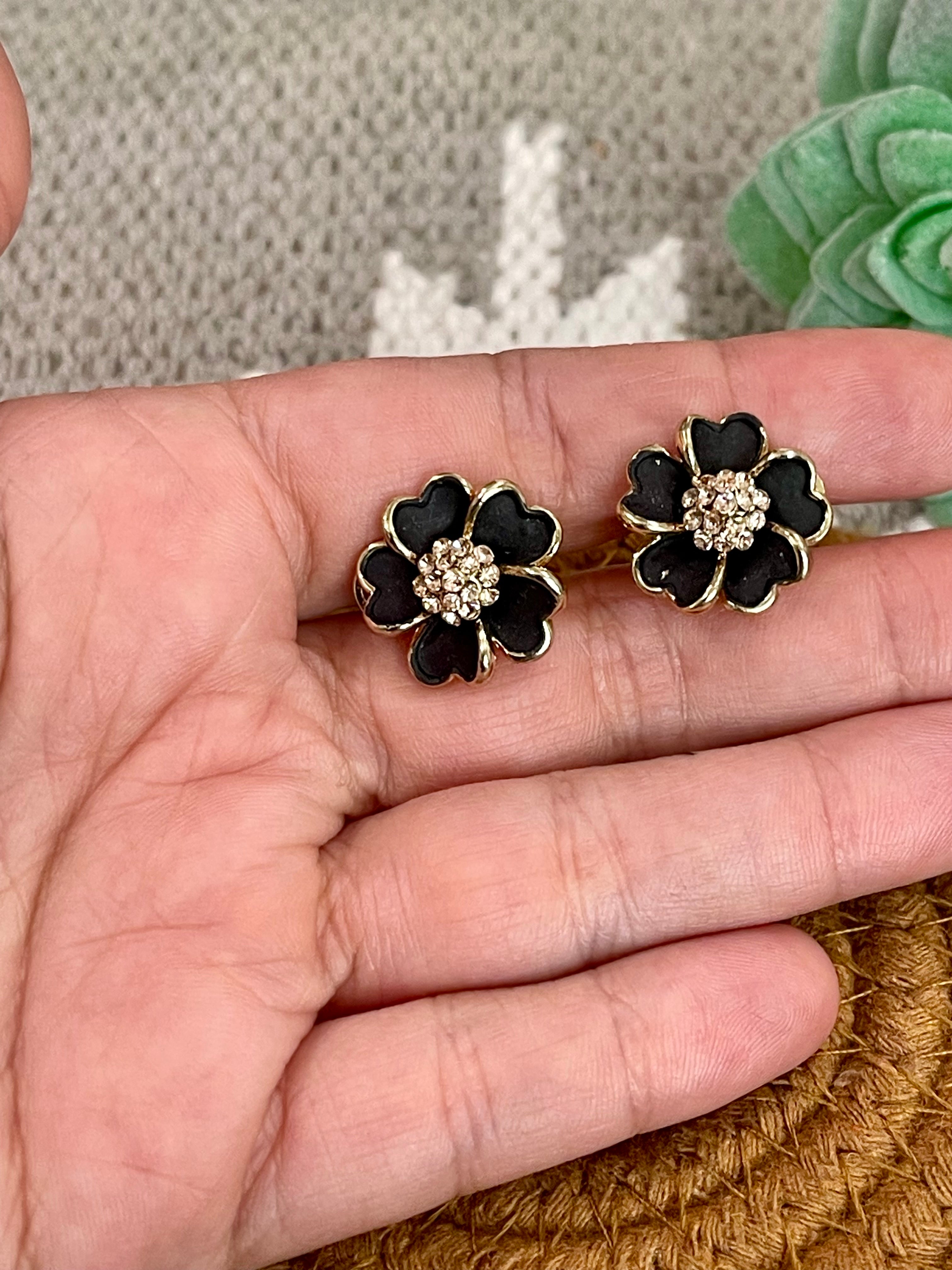 Vintage Gold Plated Stud Black Flower Earrings