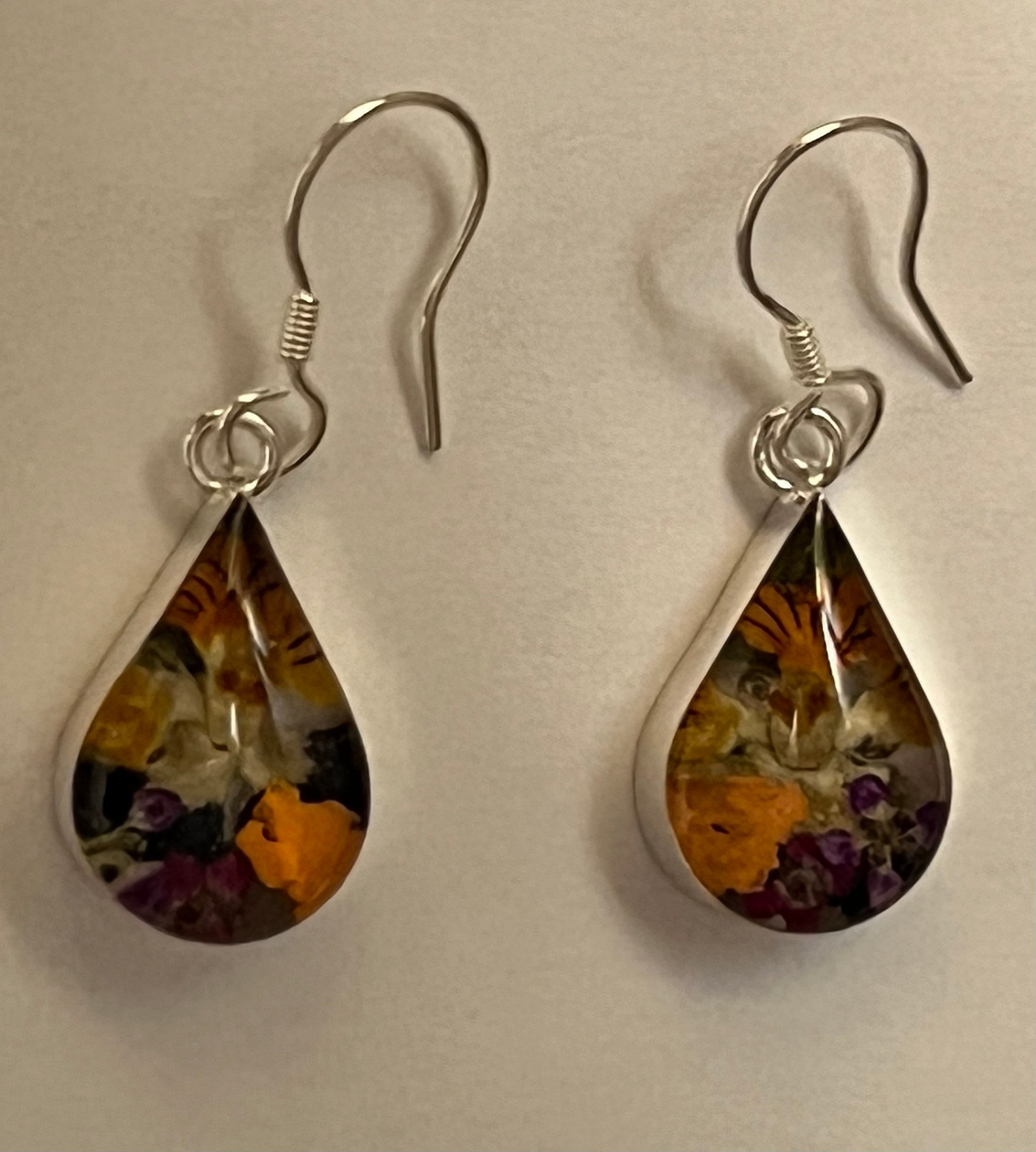 Primavera Small Teardrop Earrings on Hook