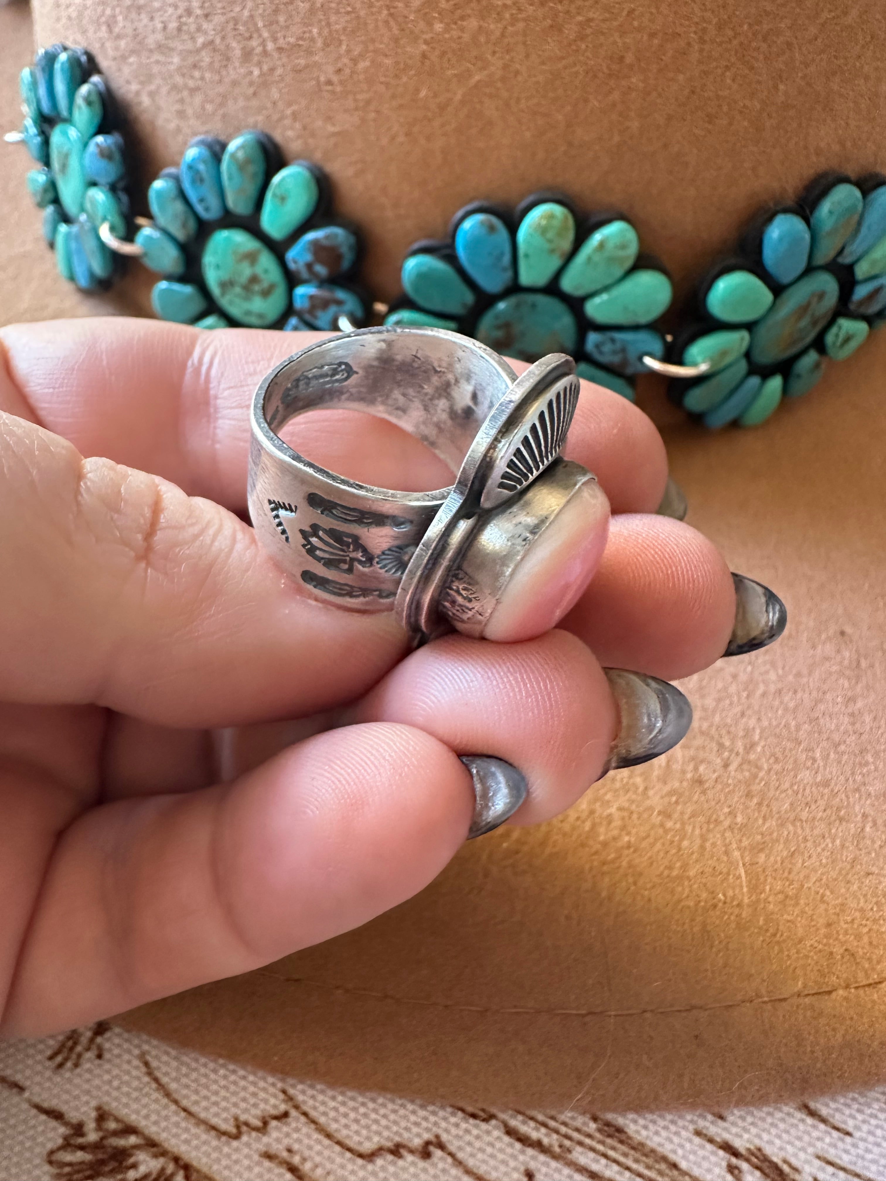 Gorgeous Handcrafted Pink Conch And Sterling Silver Ring Size 7.5 Signed