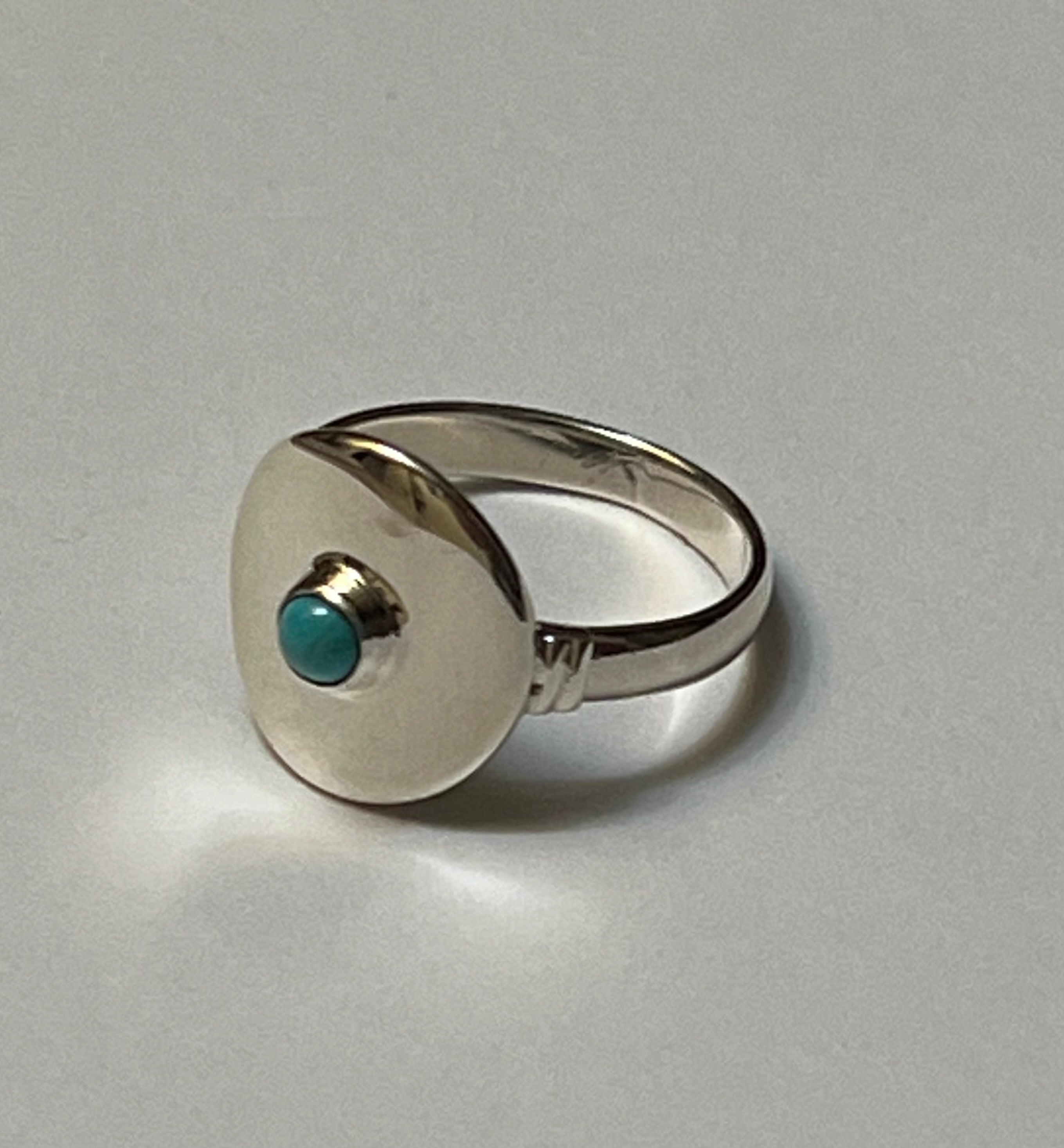 Silver Disc Ring w/ Turquoise