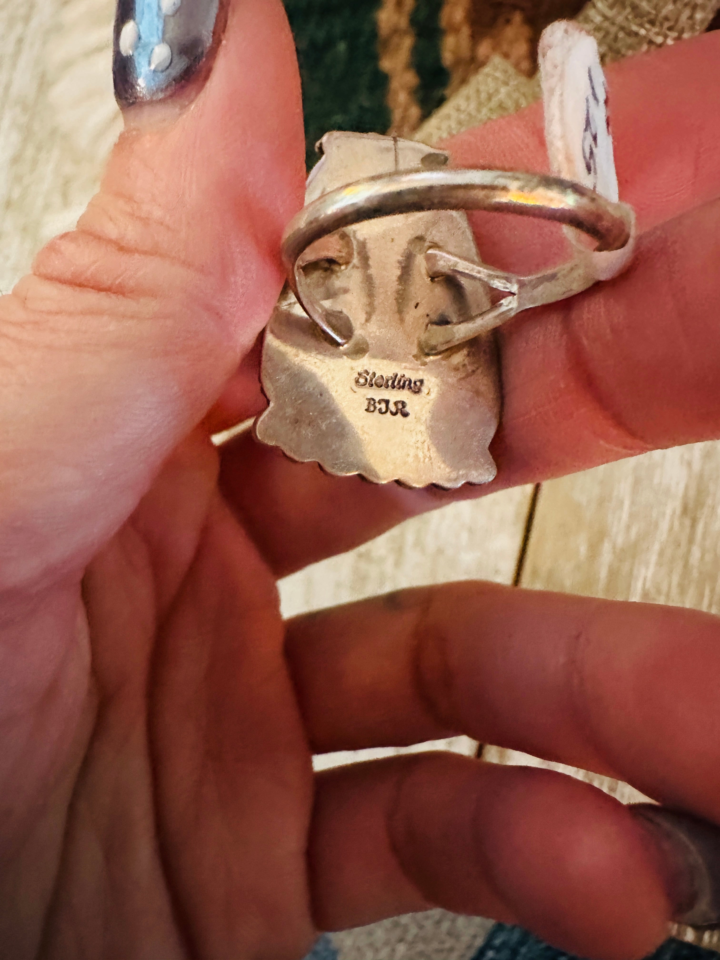 Old Pawn Handcrafted Turquoise & Sterling Silver Ring Size 8