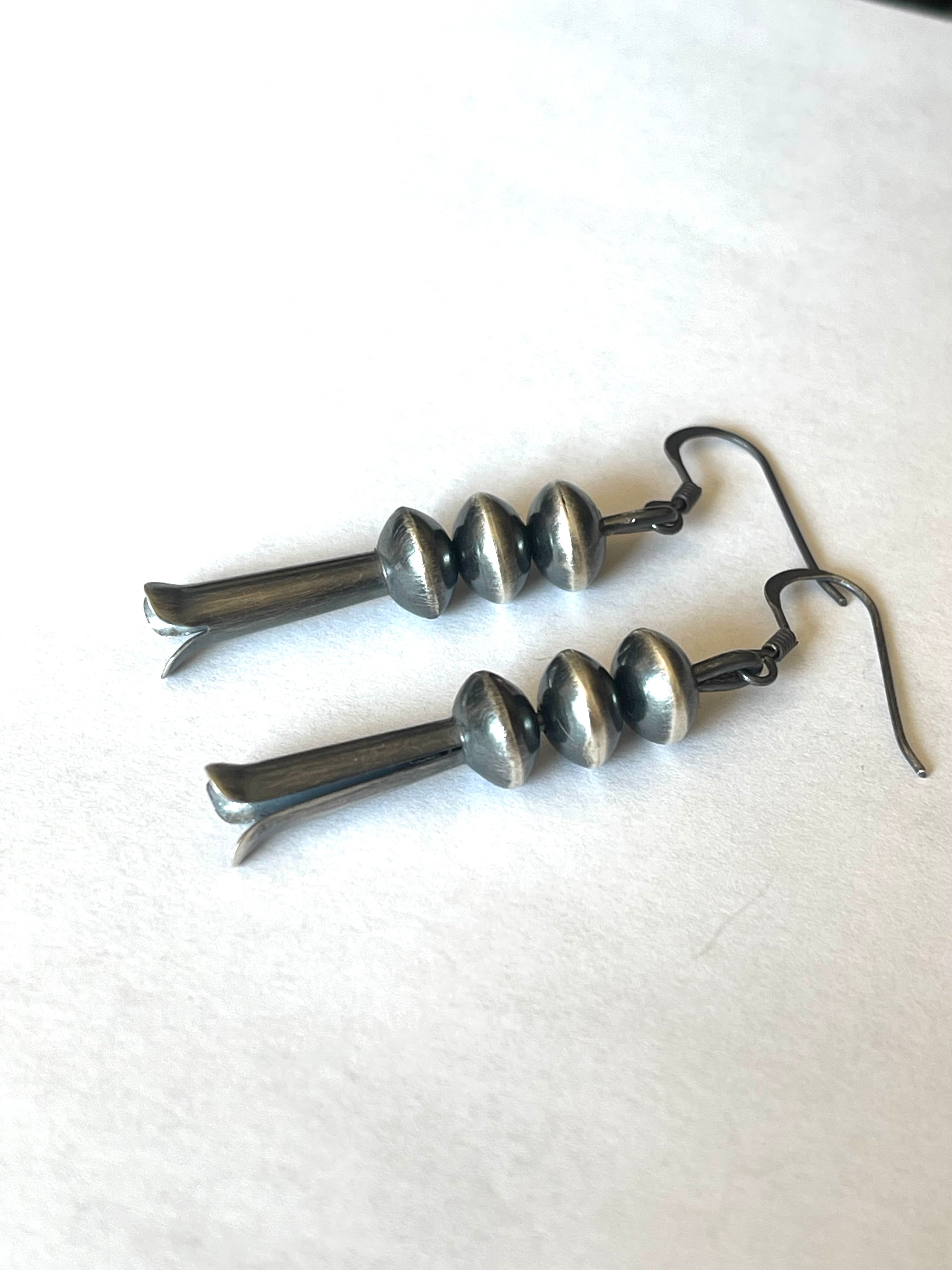 Vinita Cowboy Navajo Handmade Sterling Silver Beaded Saucer Blossom Dangle Earrings 6mm