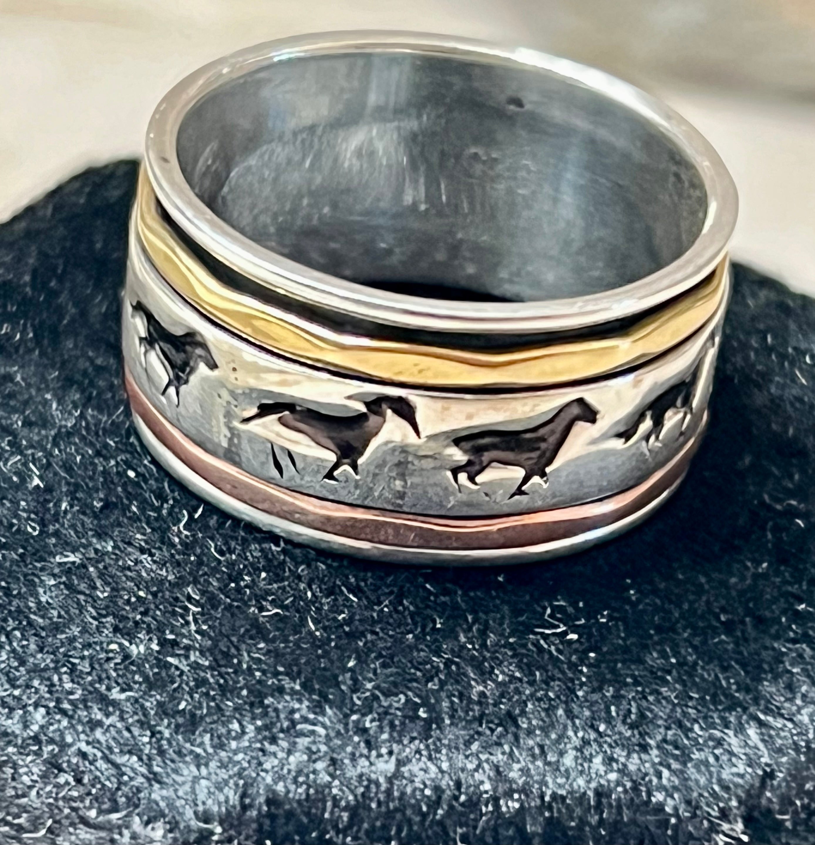 Running Horses Sterling Silver Copper & Gold Spinner Ring