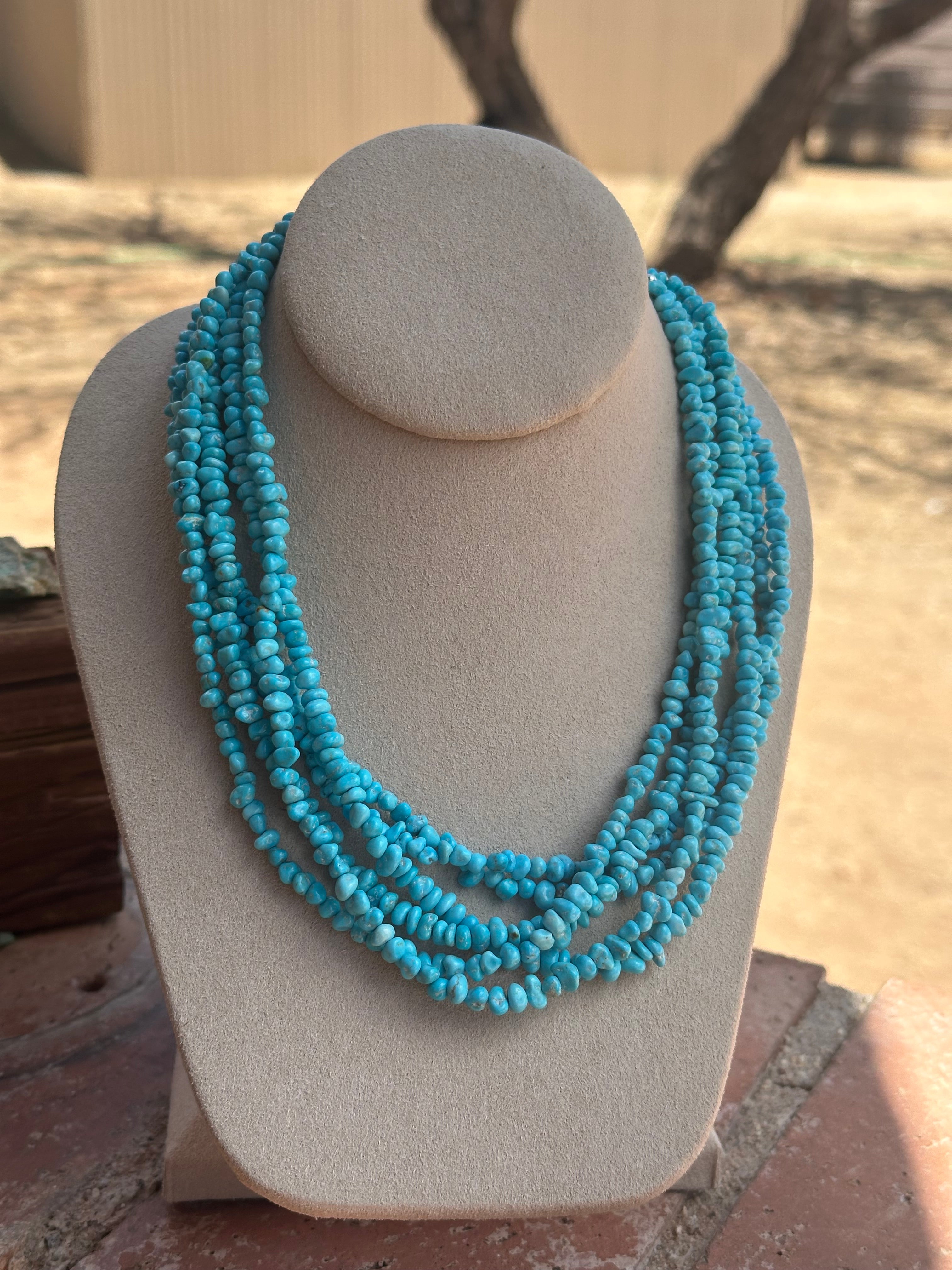 Handcrafted Kingman Turquoise Beaded Necklace