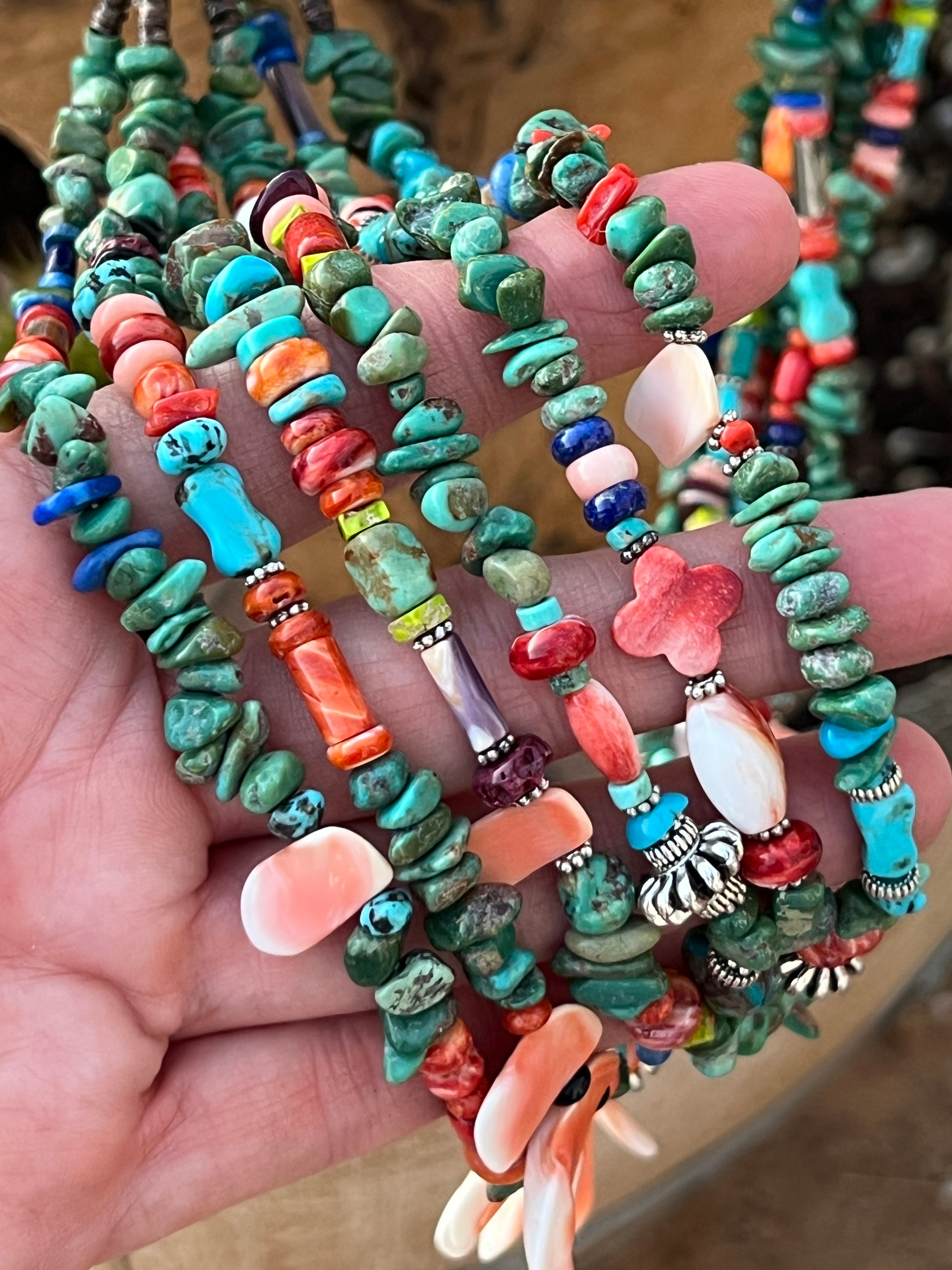 Gorgeous Santo Domingo Made Six Strand Turquoise and Spiny Oyster Beaded Squaw Wrap Necklace, Green