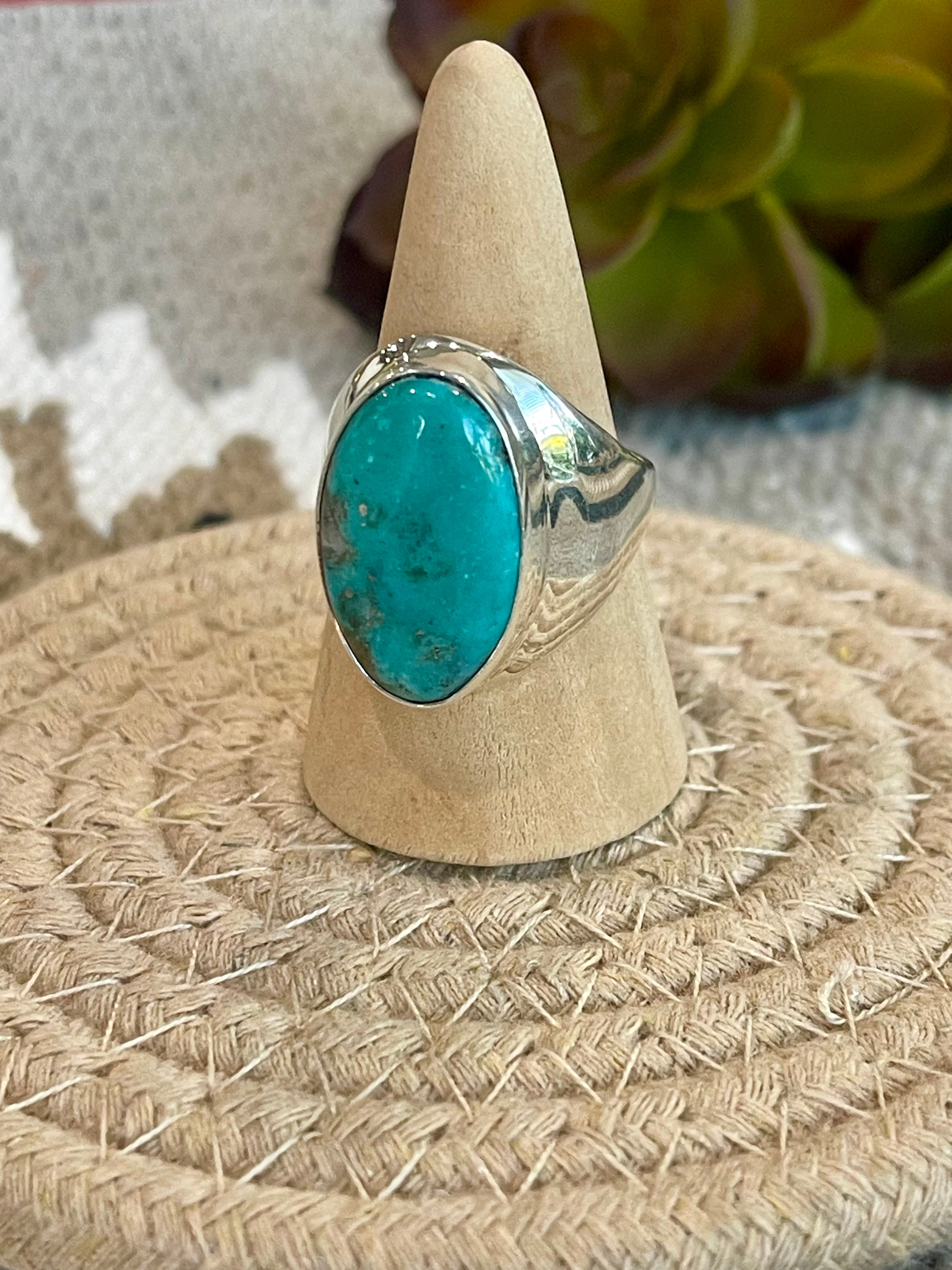 Navajo Turquoise & Sterling Silver Ring Size 11.75
