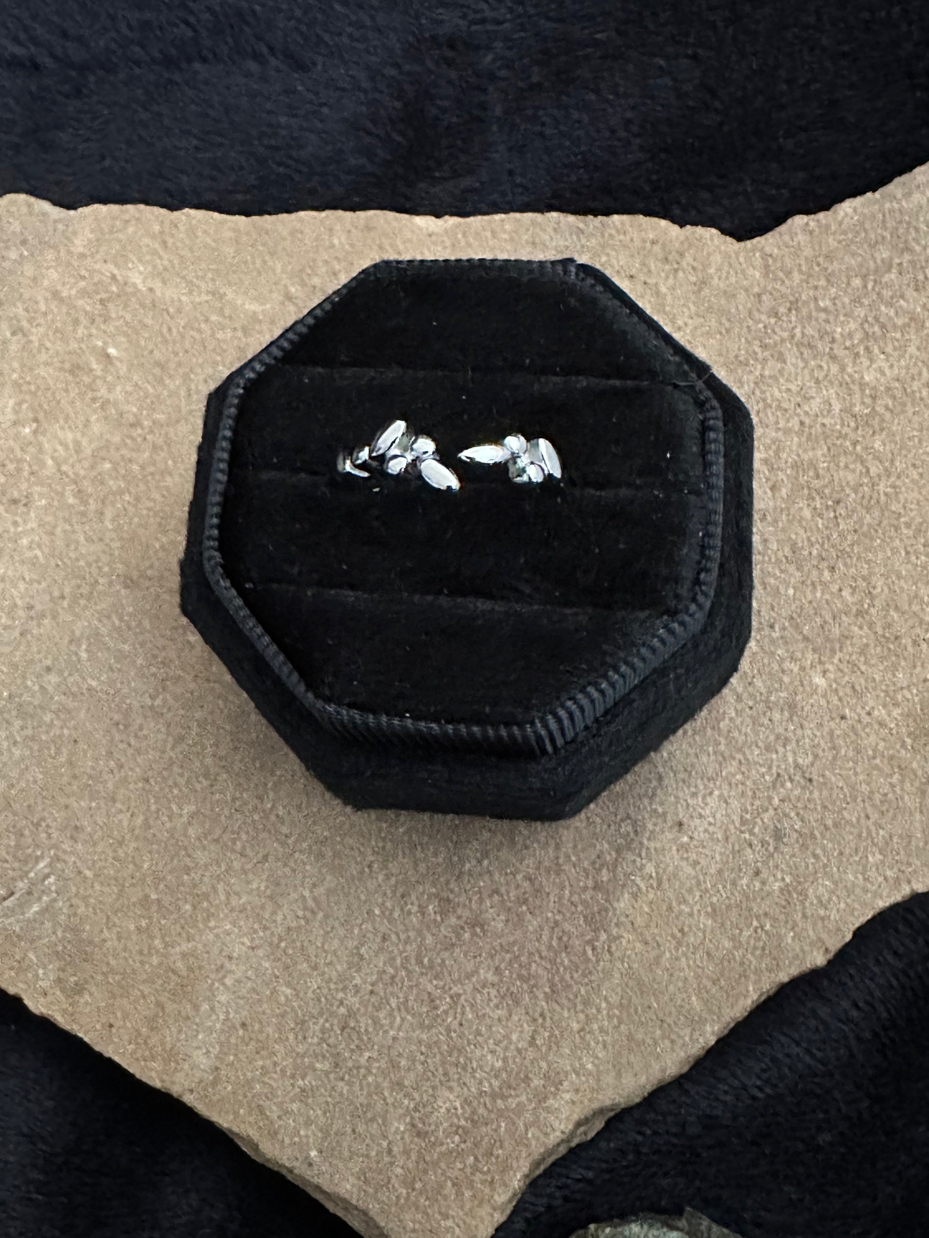 Sterling Silver Ivy Band Ring