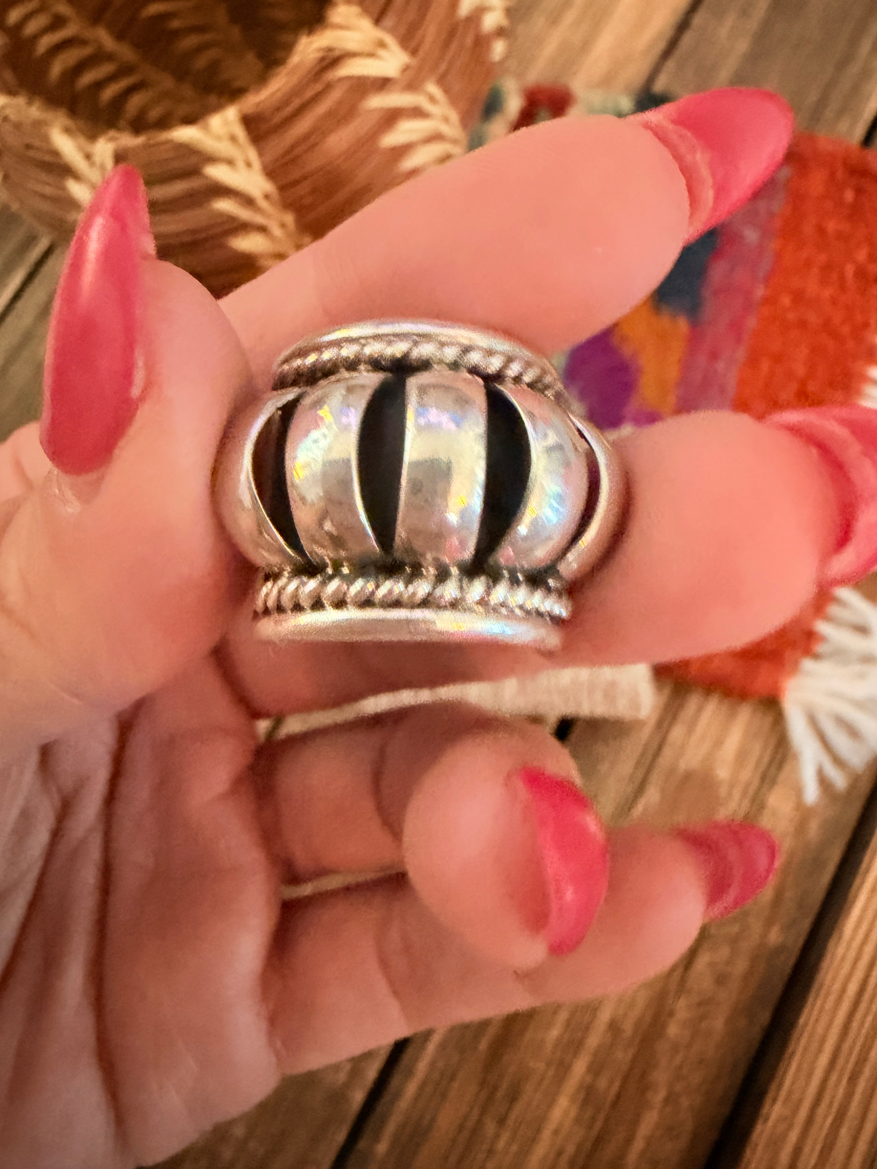 Old Pawn Handcrafted Rolled Sterling Silver Band Ring Size 6