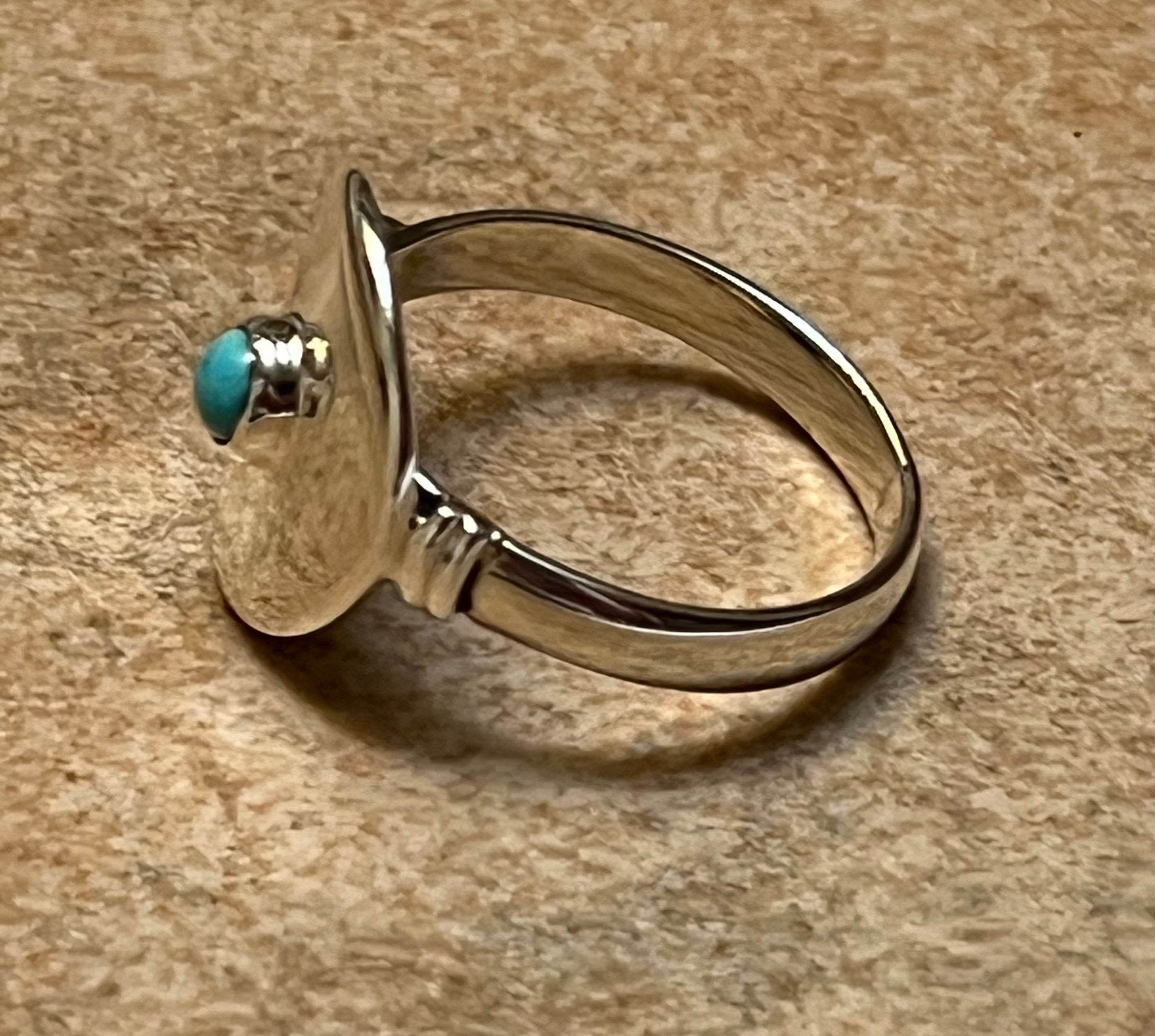 Silver Disc Ring w/ Turquoise