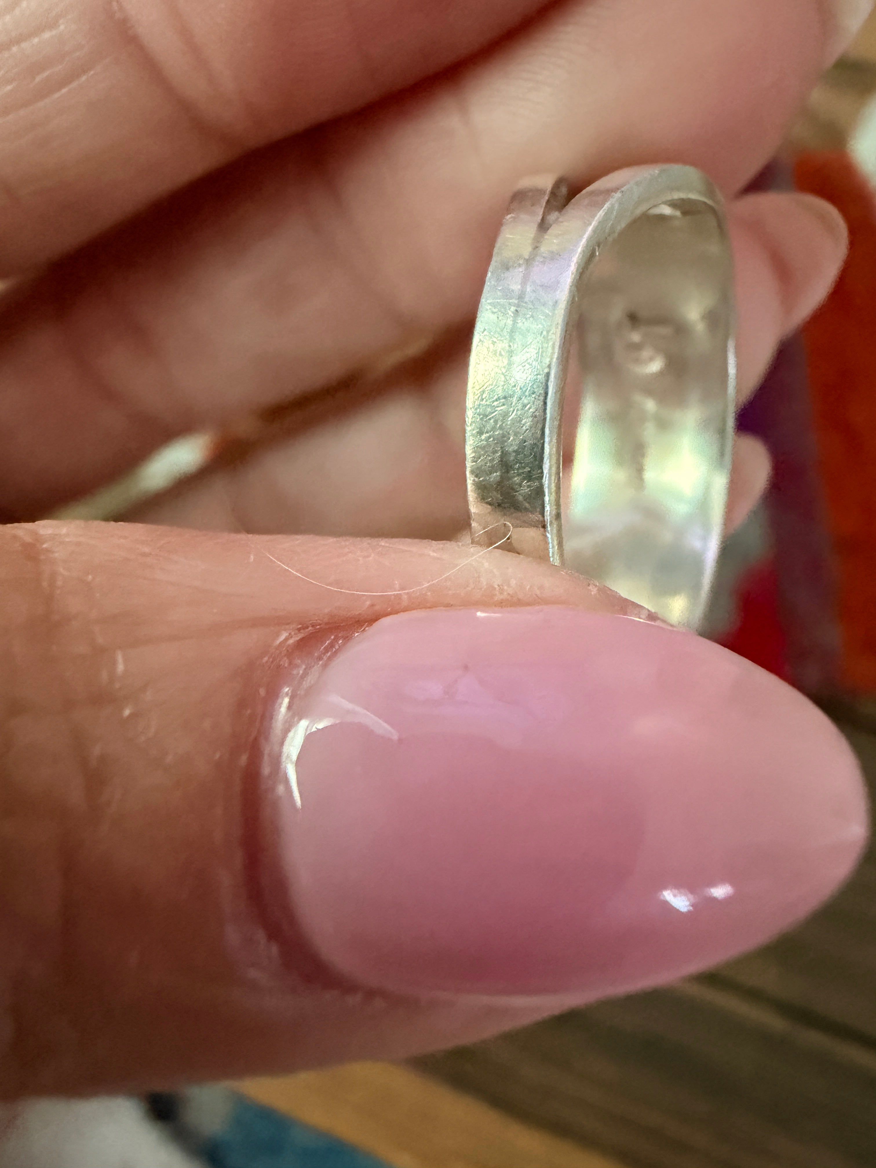 Old Pawn Handcrafted Coral & Sterling Silver Inlay Band Ring Size 7.75