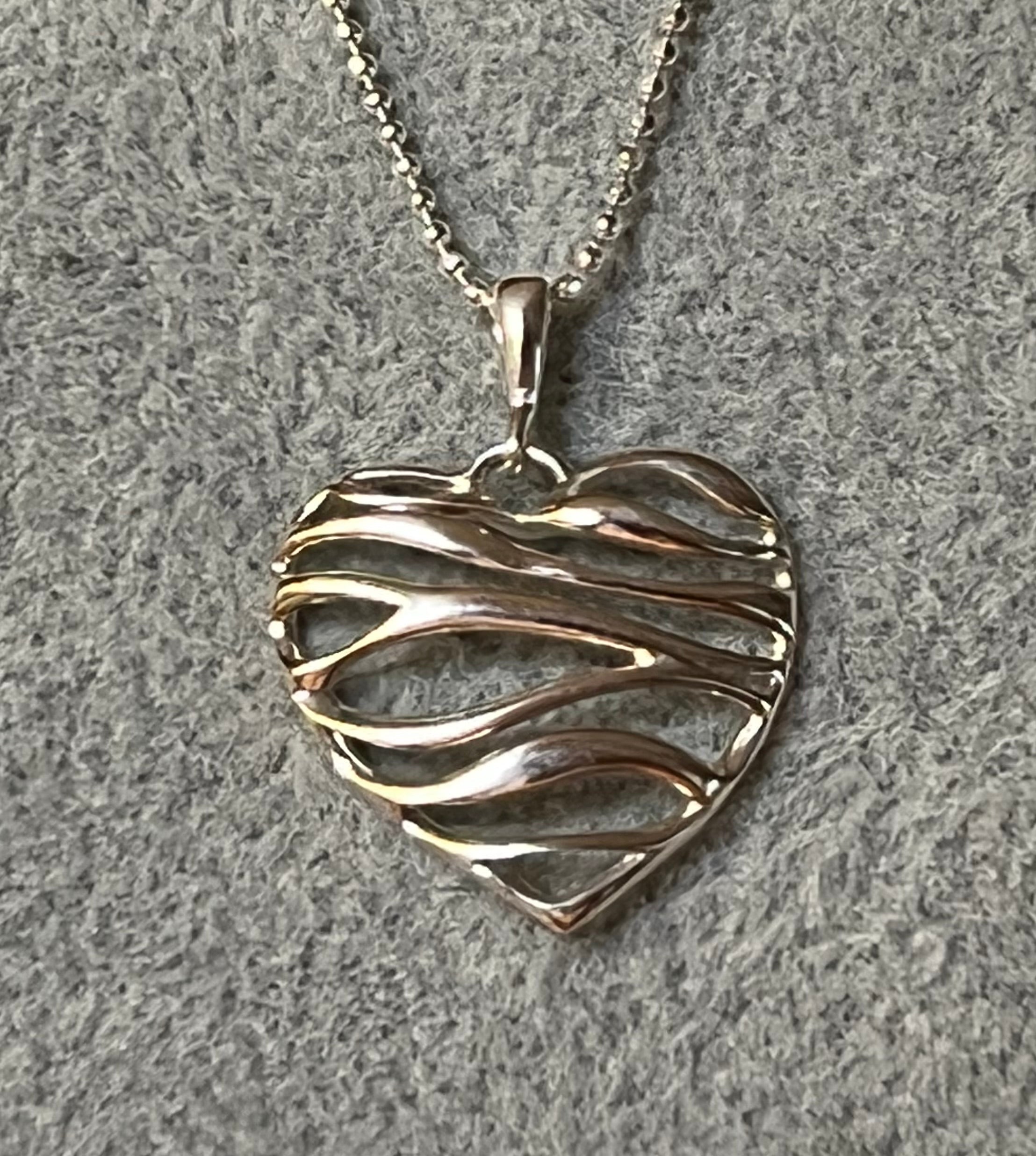 Ribbon Heart Pendant Necklace