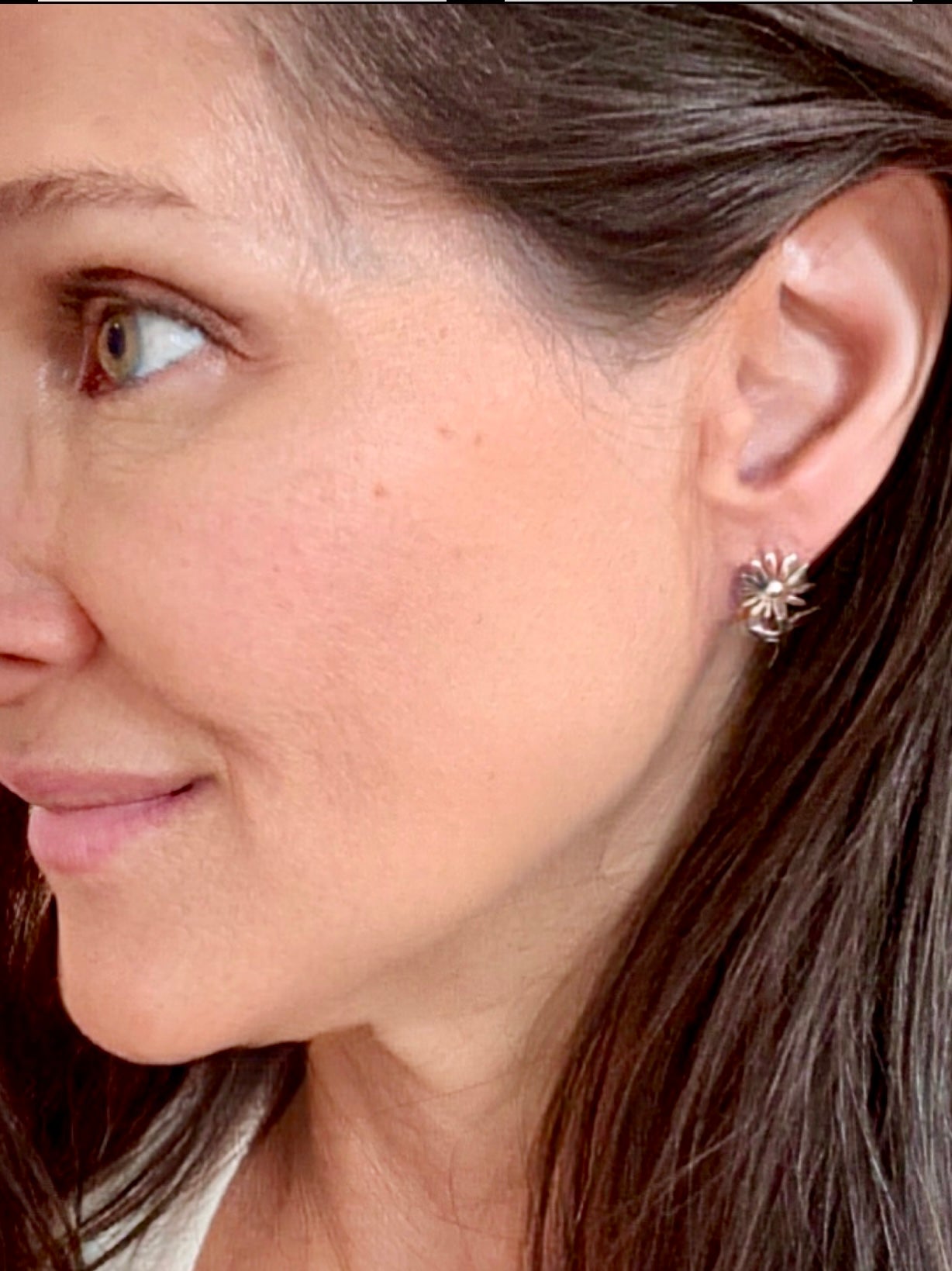 Flower w/ Stem Earrings on Post