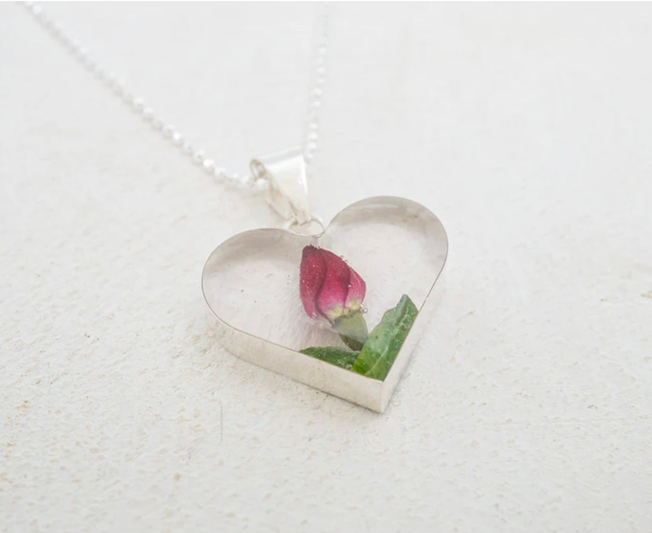 Primavera Rosebud Heart Necklace