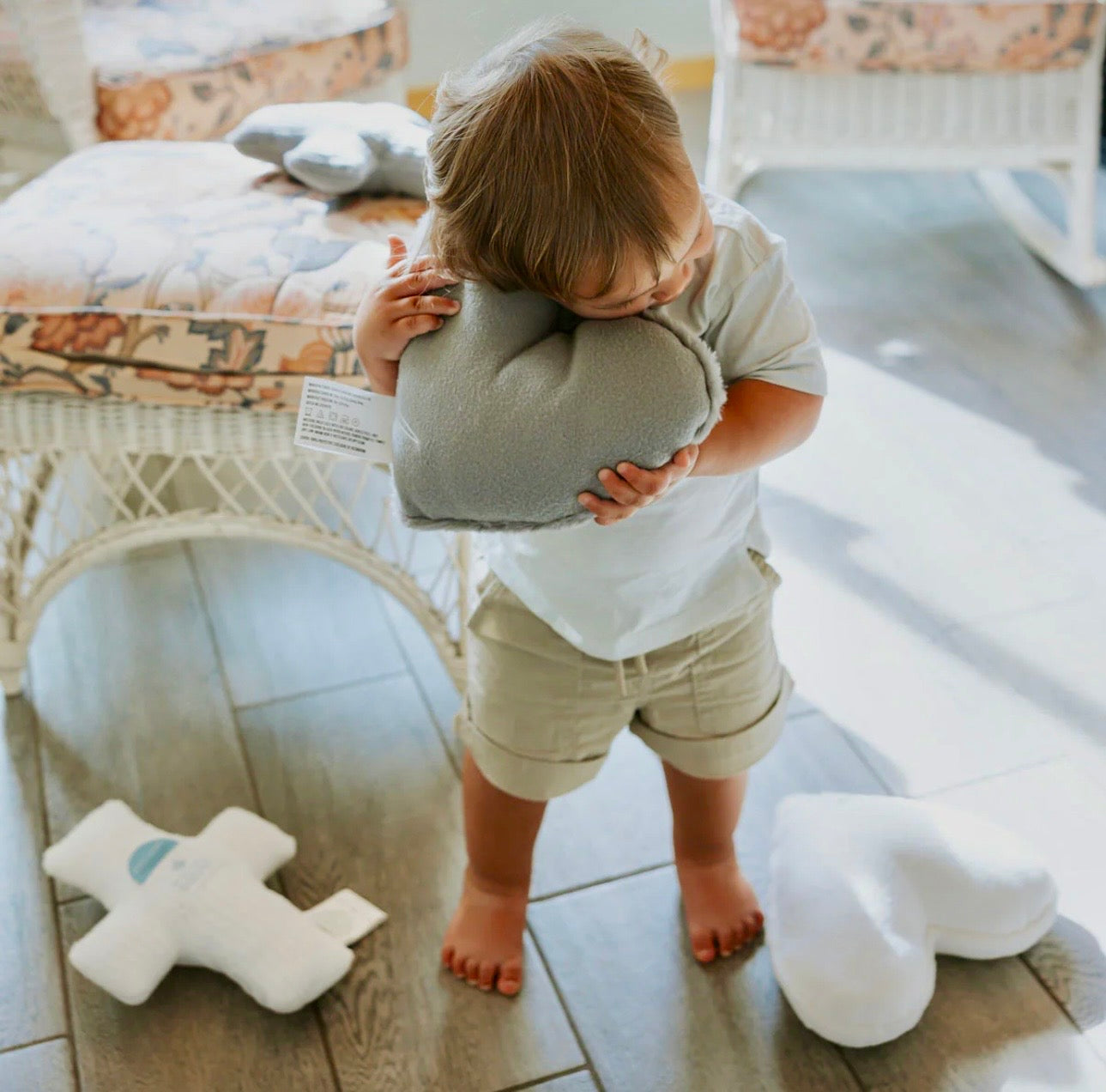 Huggable Heart Prayer Pillow (White)