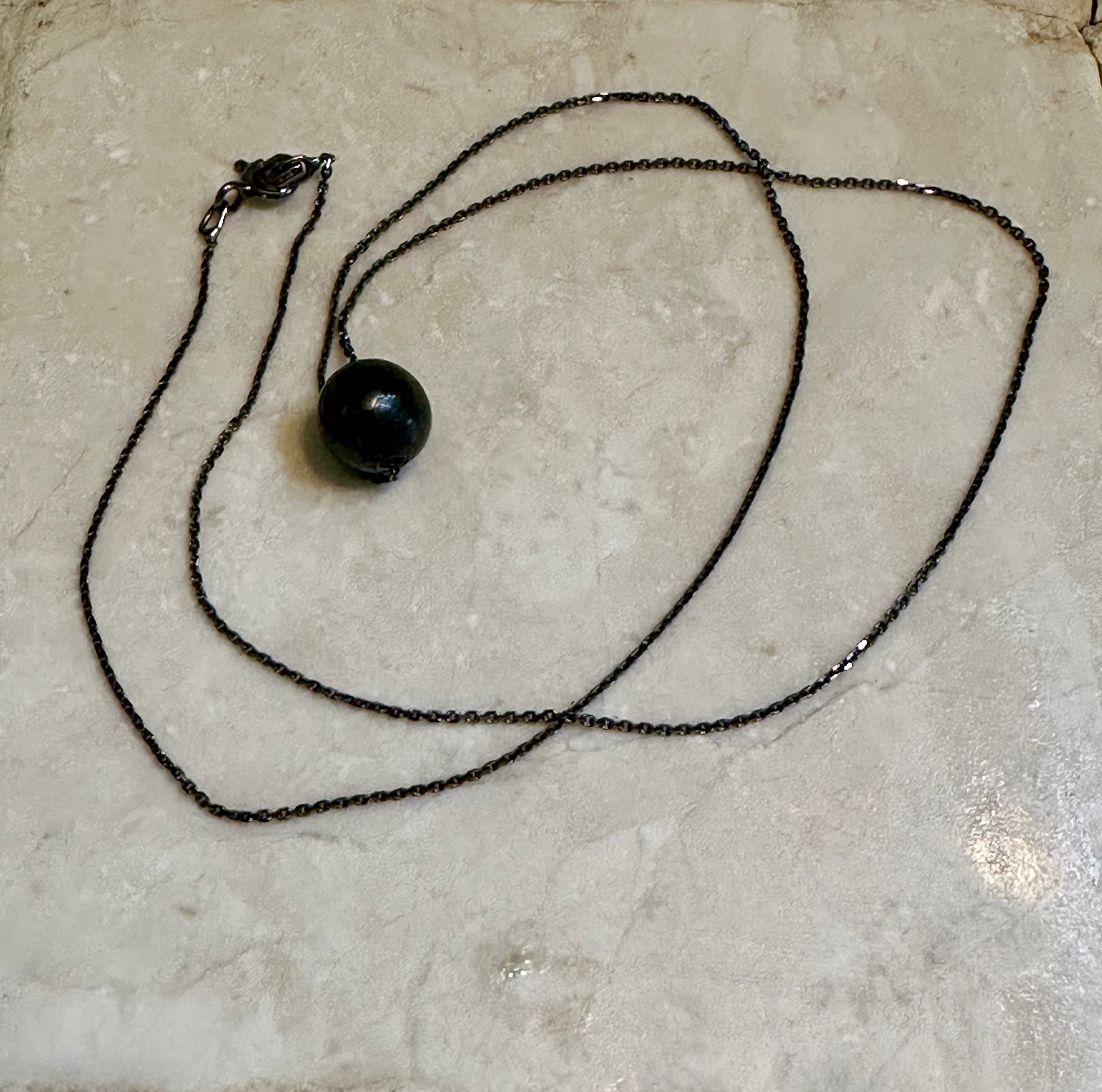 Black Pearl On Oxidized Chain