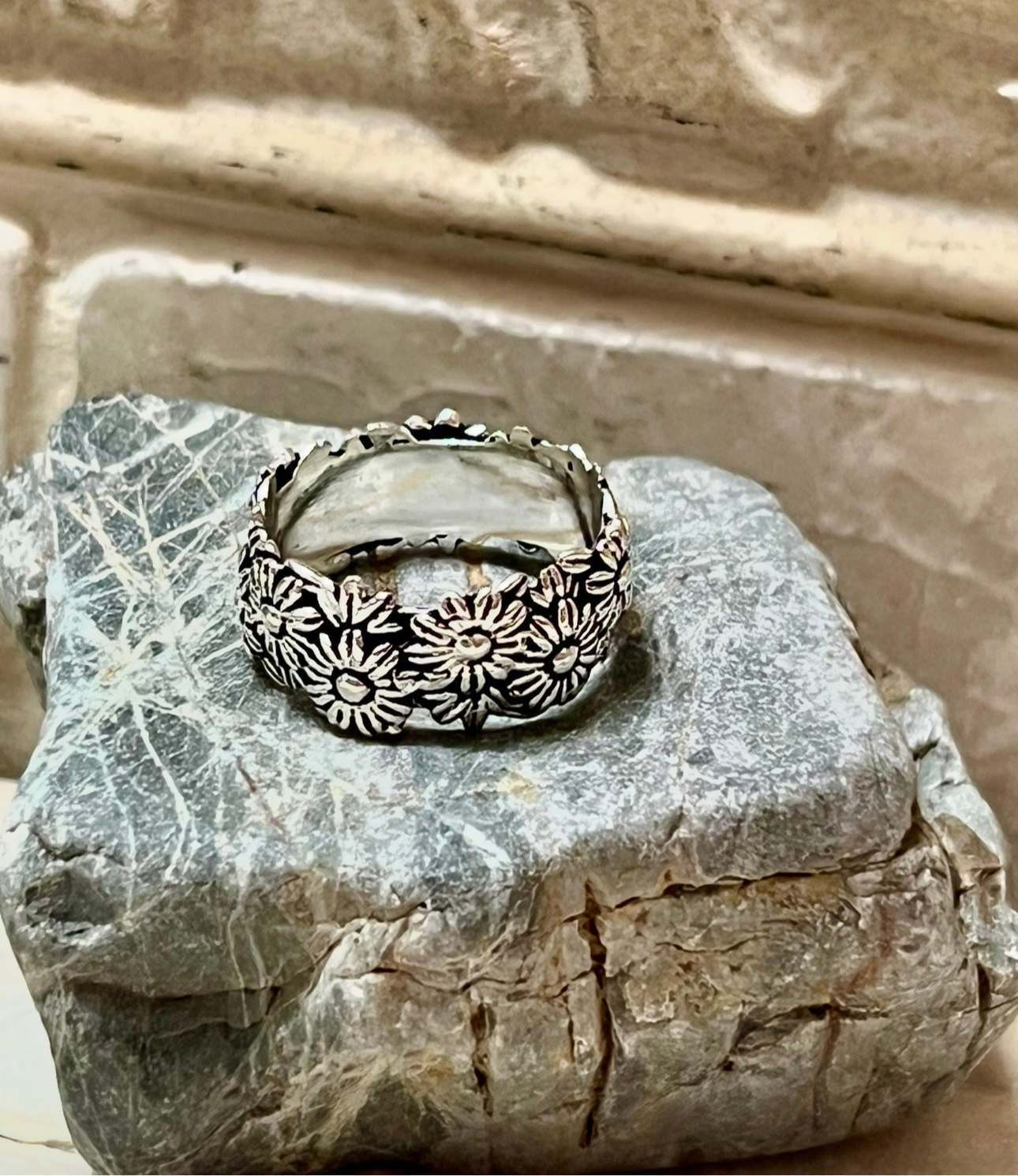 Flowers & Leaves All Around Sterling Silver Band Ring
