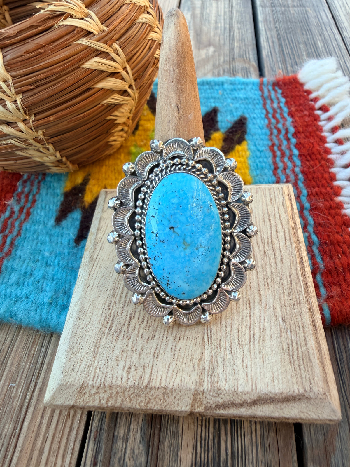Old Pawn Handcrafted Turquoise & Sterling Silver Ring Size 9.5