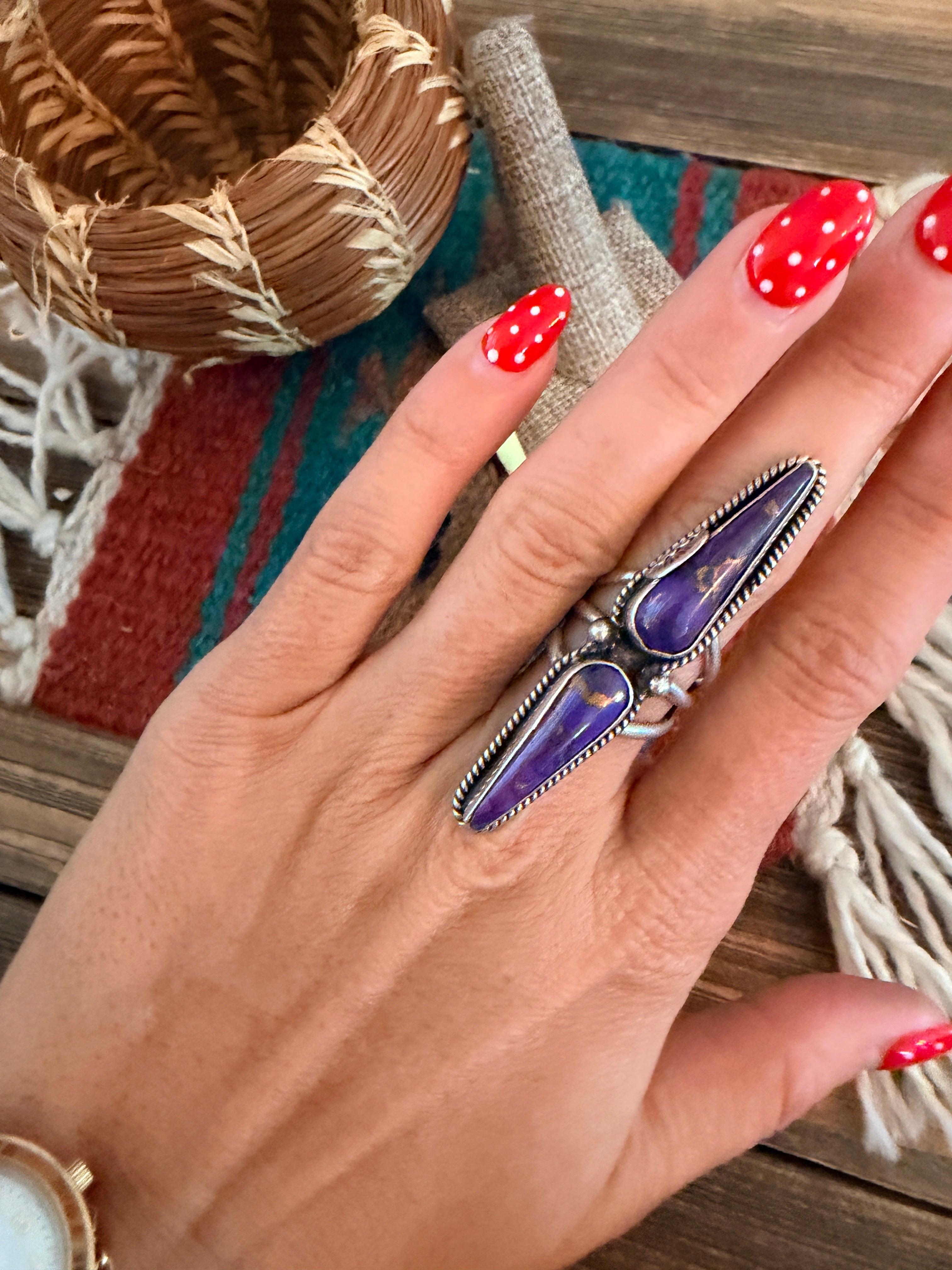 Old Pawn Handcrafted Purple Mojave & Sterling Silver Ring Size 6.75