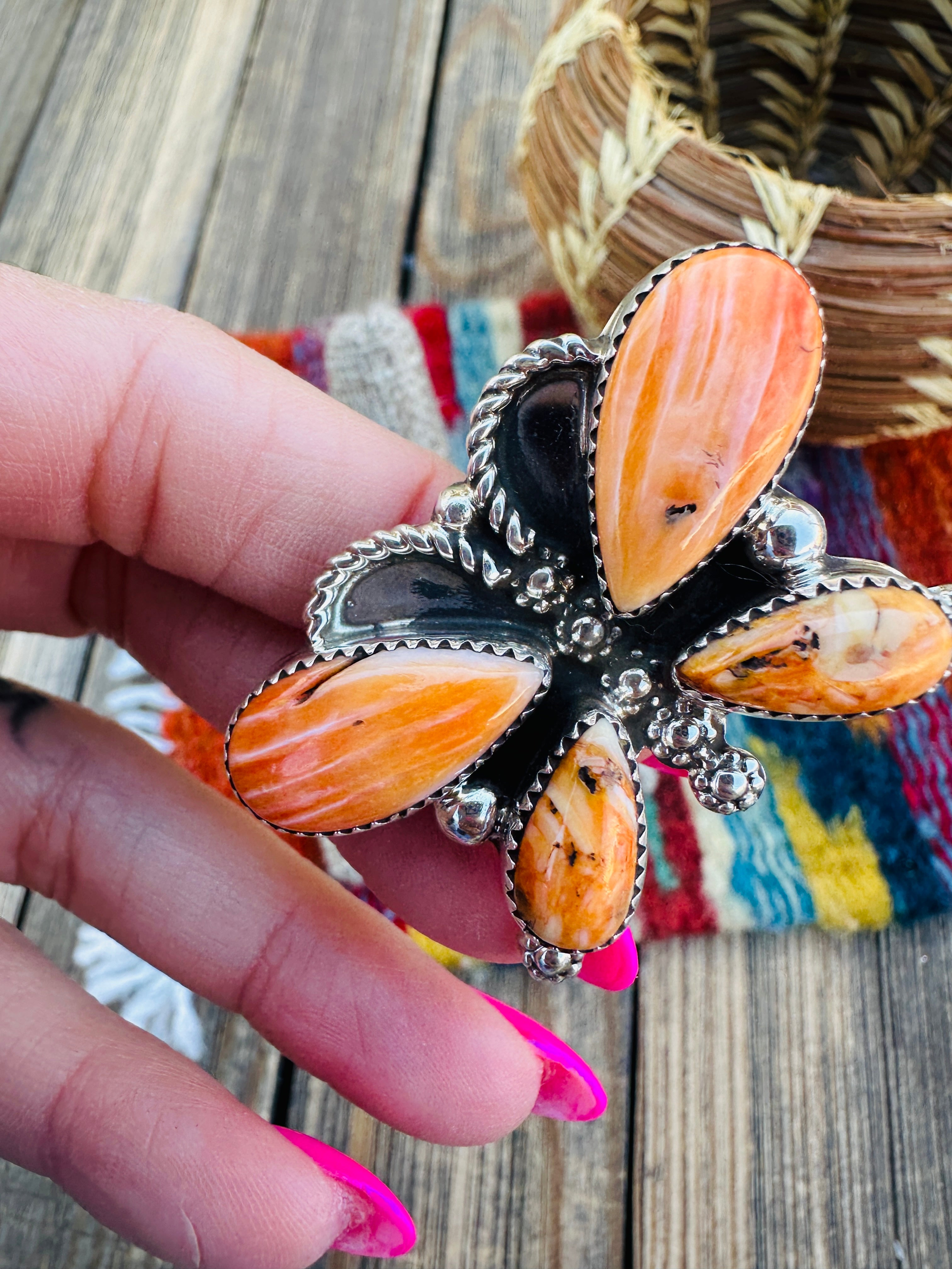 Handcrafted Spiny Oyster & Sterling Silver Dragonfly Ring