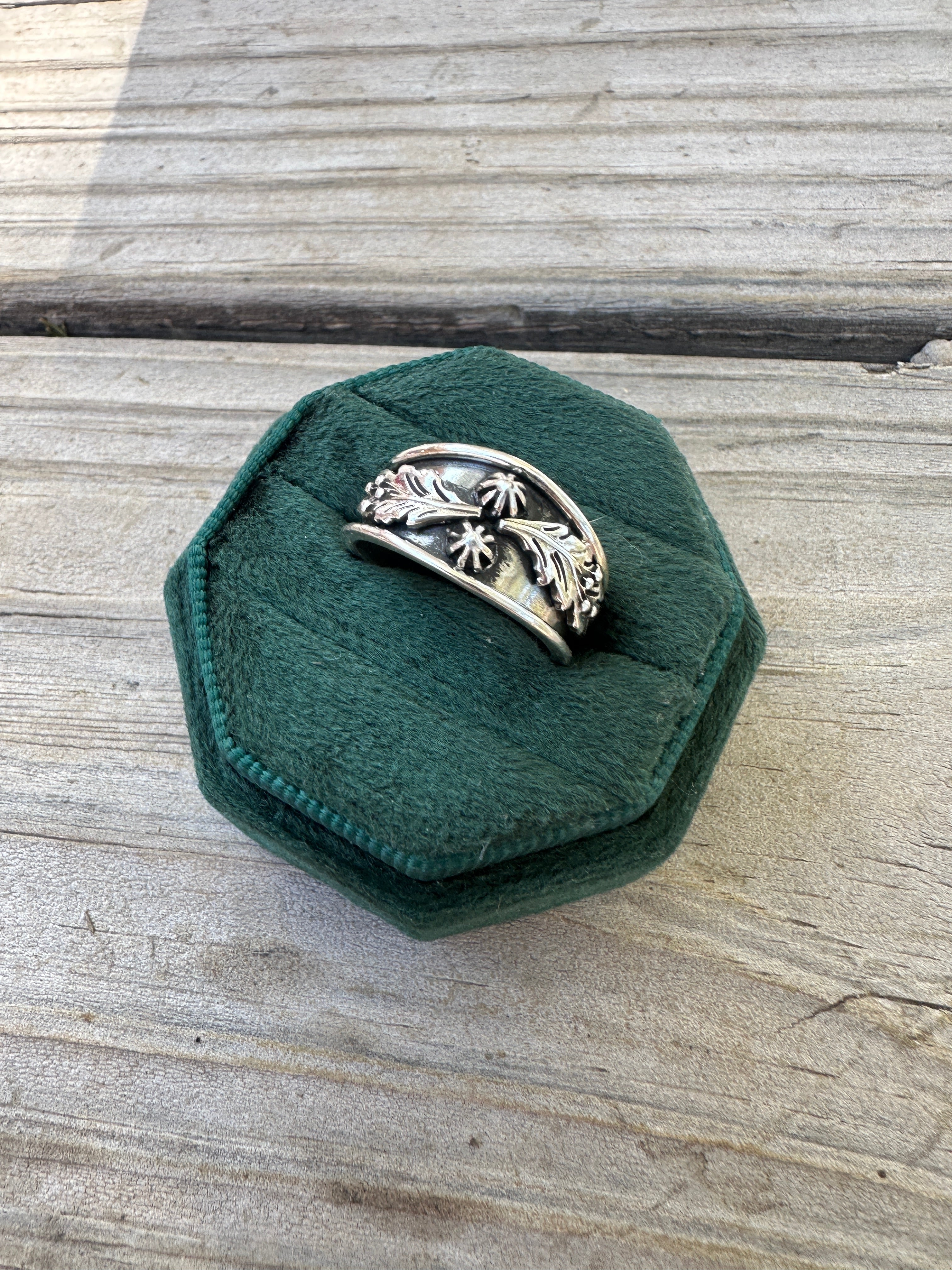 Beautiful Handmade Sterling Silver Adjustable Silver Ball Leafy Ring Band