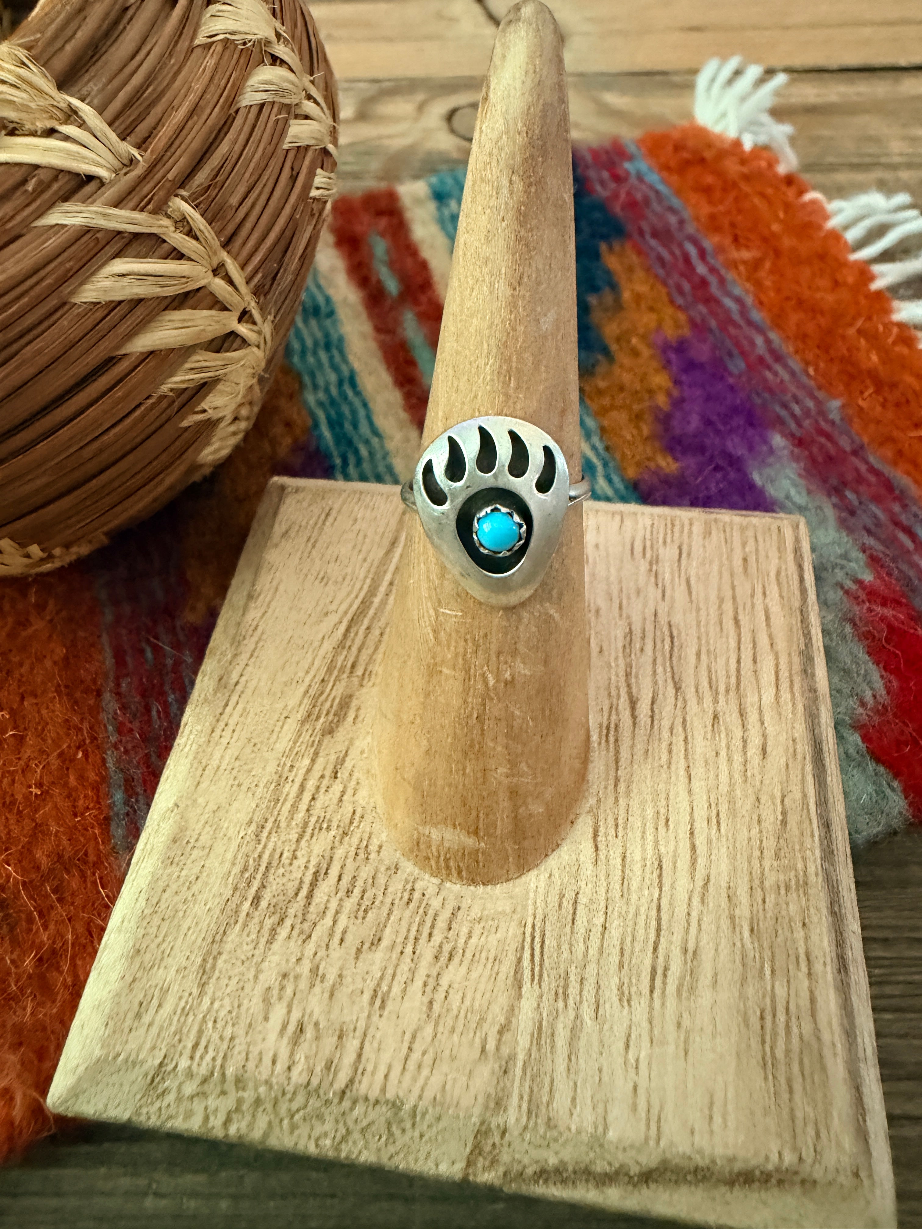 Old Pawn Handcrafted Turquoise & Sterling Silver Bear Paw Ring Size 4.75