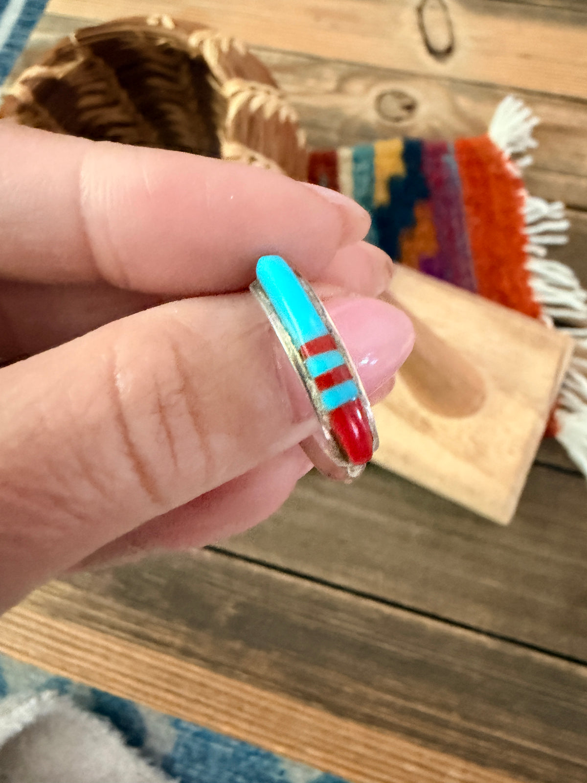 Old Pawn Handcrafted Turquoise, Coral & Sterling Silver Inlay Band Ring Size 9
