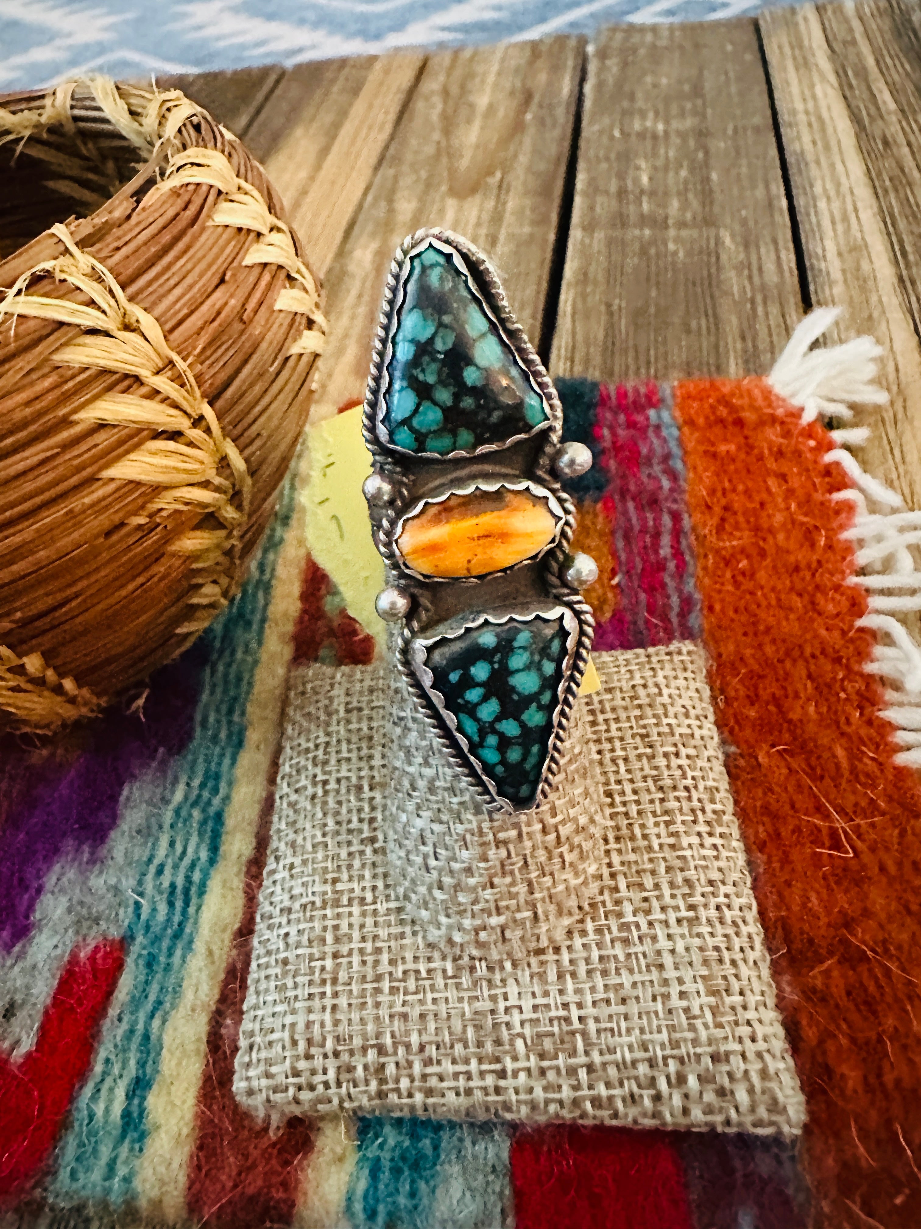 Old Pawn Handcrafted Spiderweb Turquoise, Spiny Oyster & Sterling Silver Ring Size 7