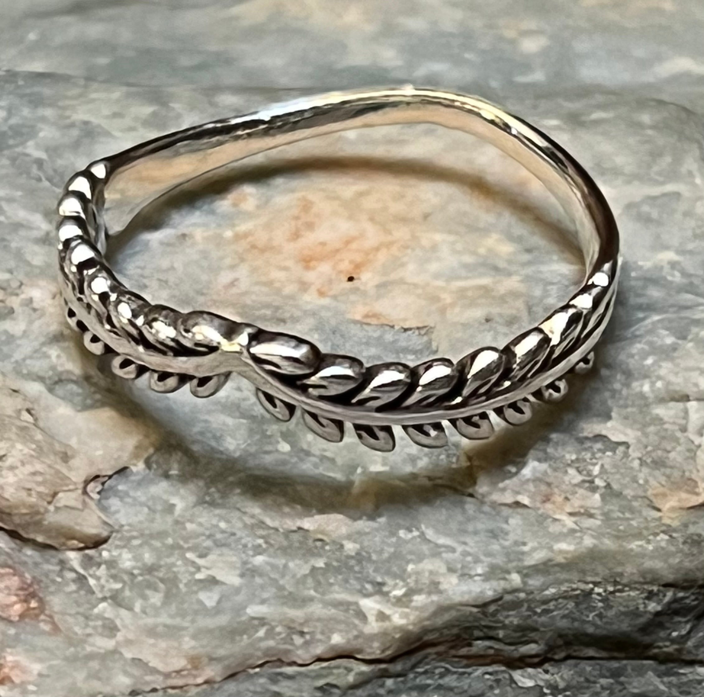 Laurel Wreath Ring