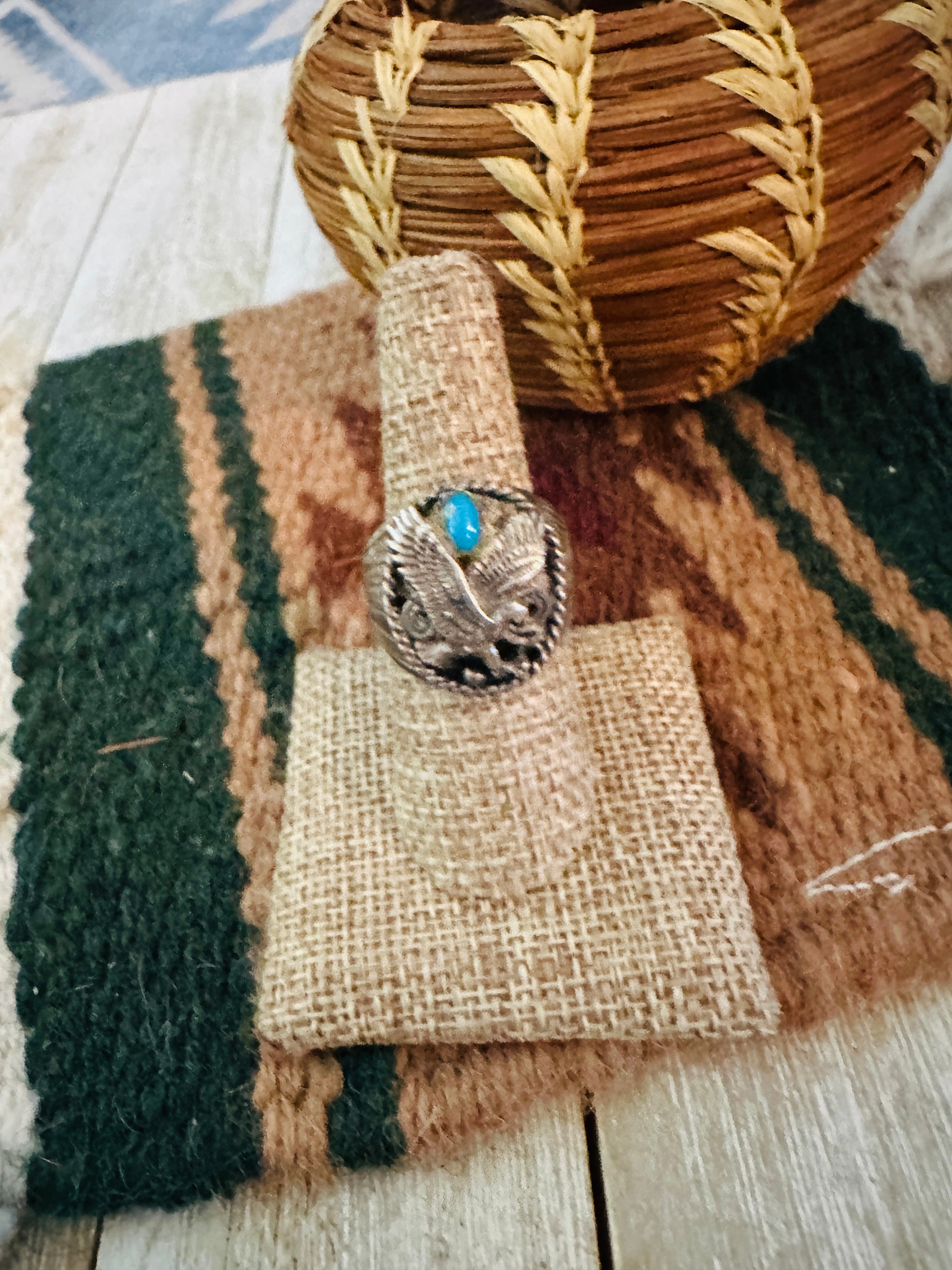 Old Pawn Handcrafted Turquoise & Sterling Silver Eagle Ring Size 8