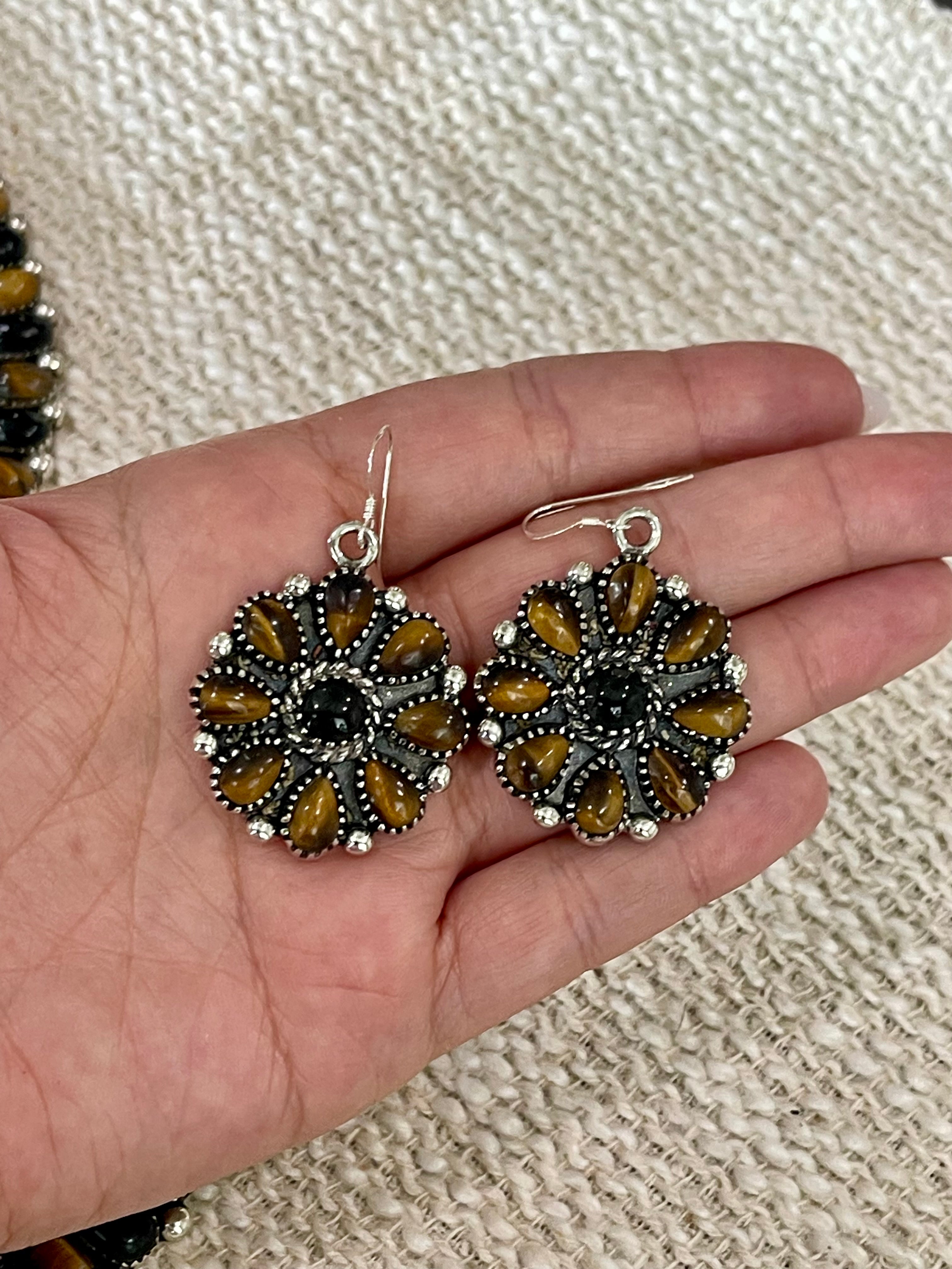 Beautiful Handmade Onyx, Tiger’s Eye & Sterling Silver Cluster Necklace And Earring set