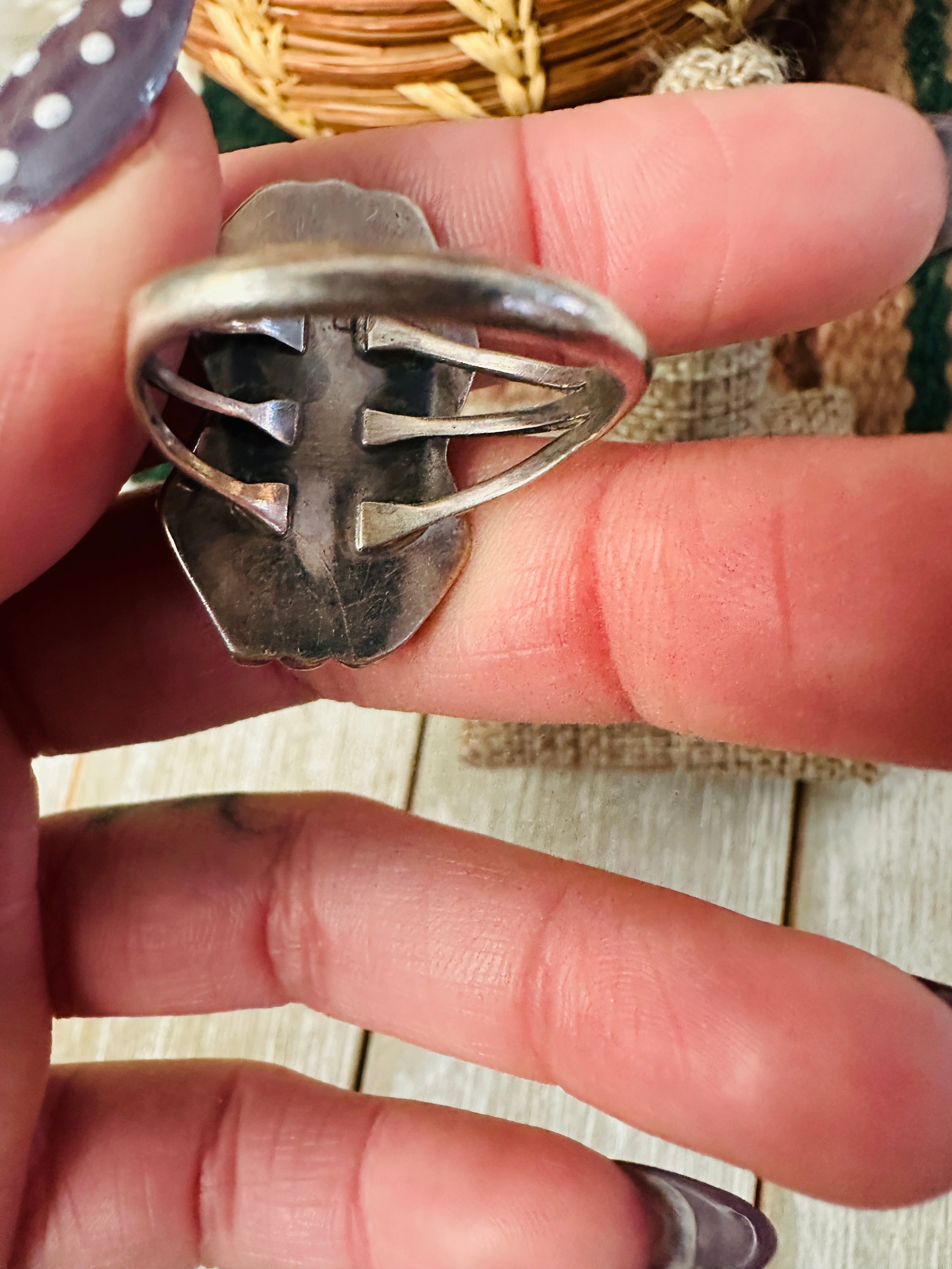 Old Pawn Handcrafted Turquoise & Sterling Silver Ring Size 9